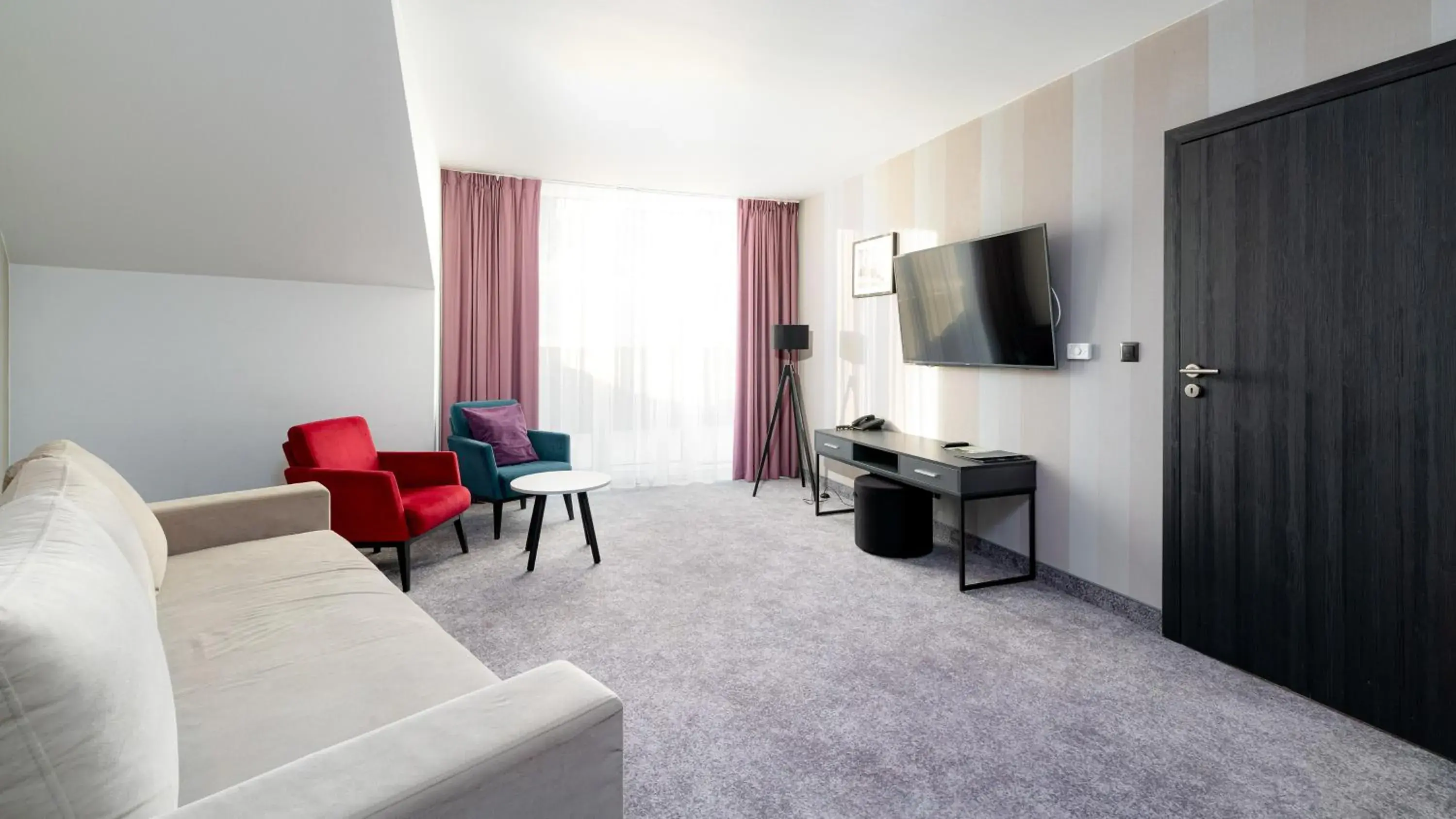 One-Bedroom Premier Apartment in Aparthotel Czarna Perła - Czarna Góra Resort, Sun & Snow One-Bedroom Premier Apartment in Aparthotel Czarna Perła - Czarna Góra Resort, Sun & Snow