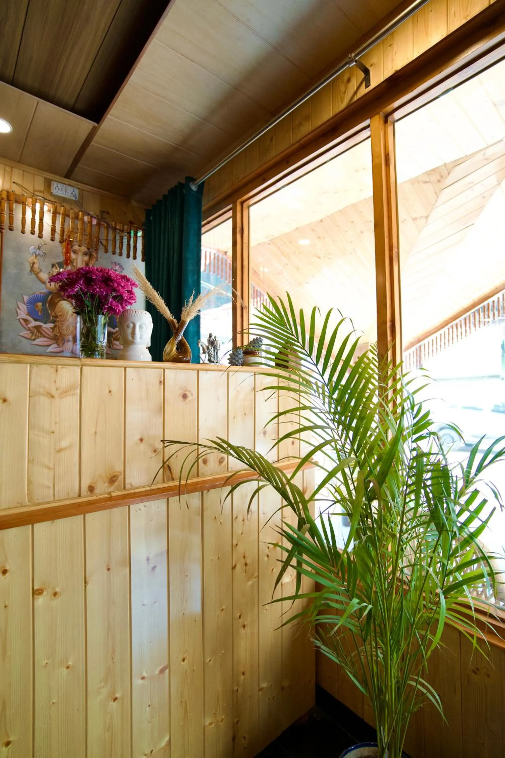 Facade/entrance in Hotel Mid Orchard Kasol l River Side -Pure Veg Hotel