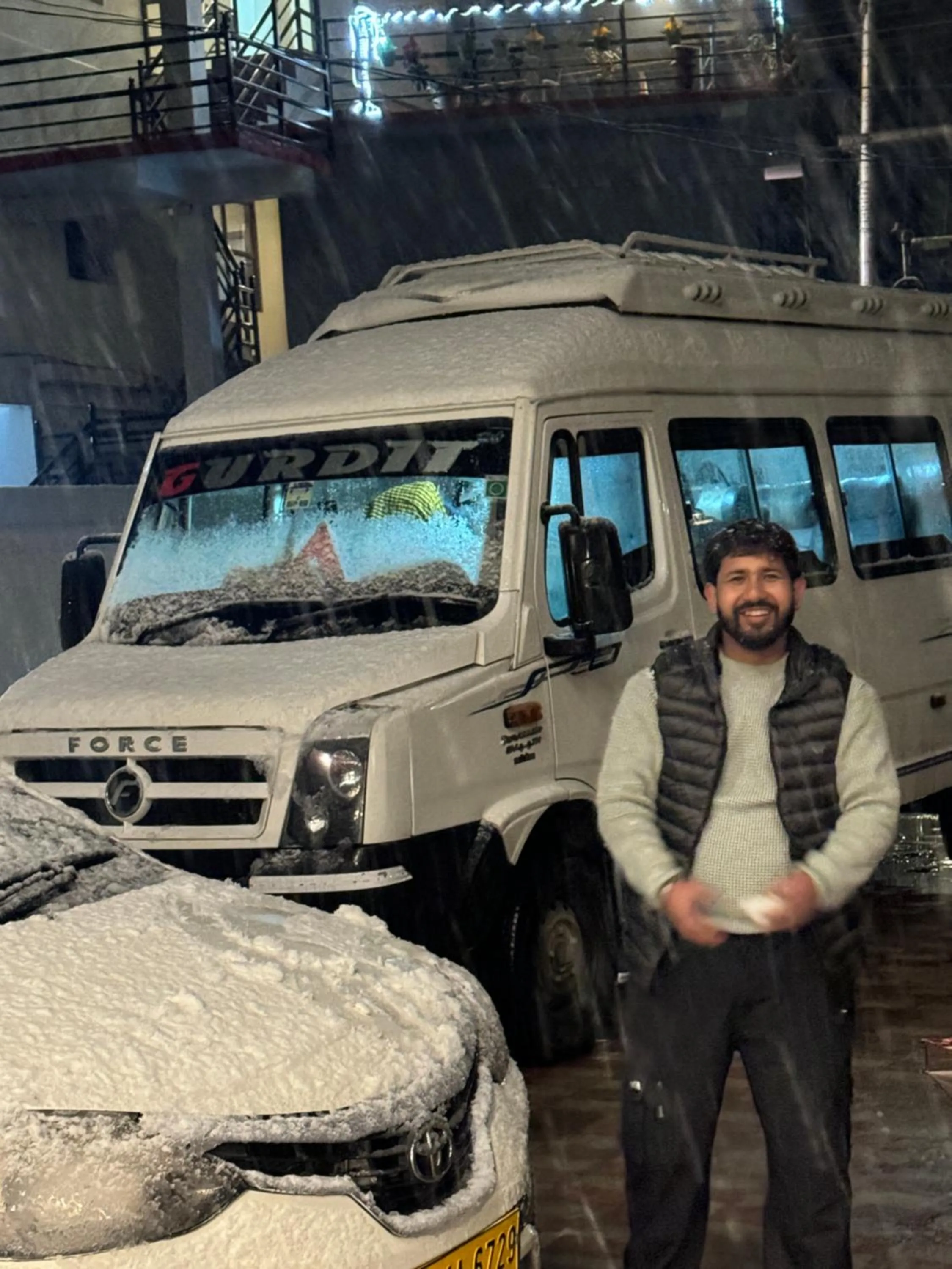 Parking in Hotel Mid Orchard Kasol -River Side