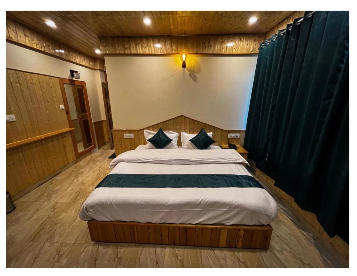 Bedroom, Bed in Hotel Mid Orchard Kasol l River Side -Pure Veg Hotel