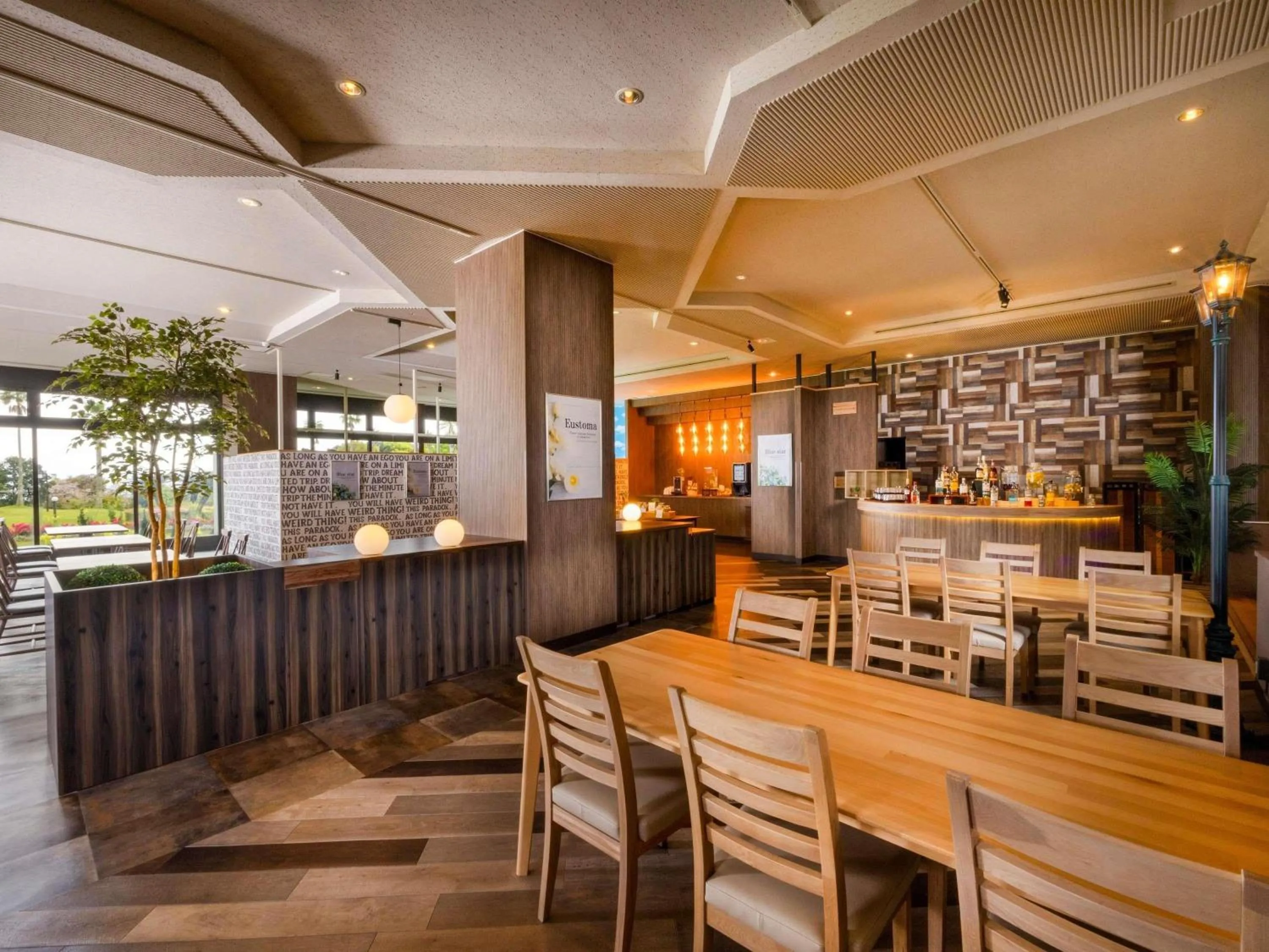 Bedroom in Mercure Kochi Tosa Resort & Spa