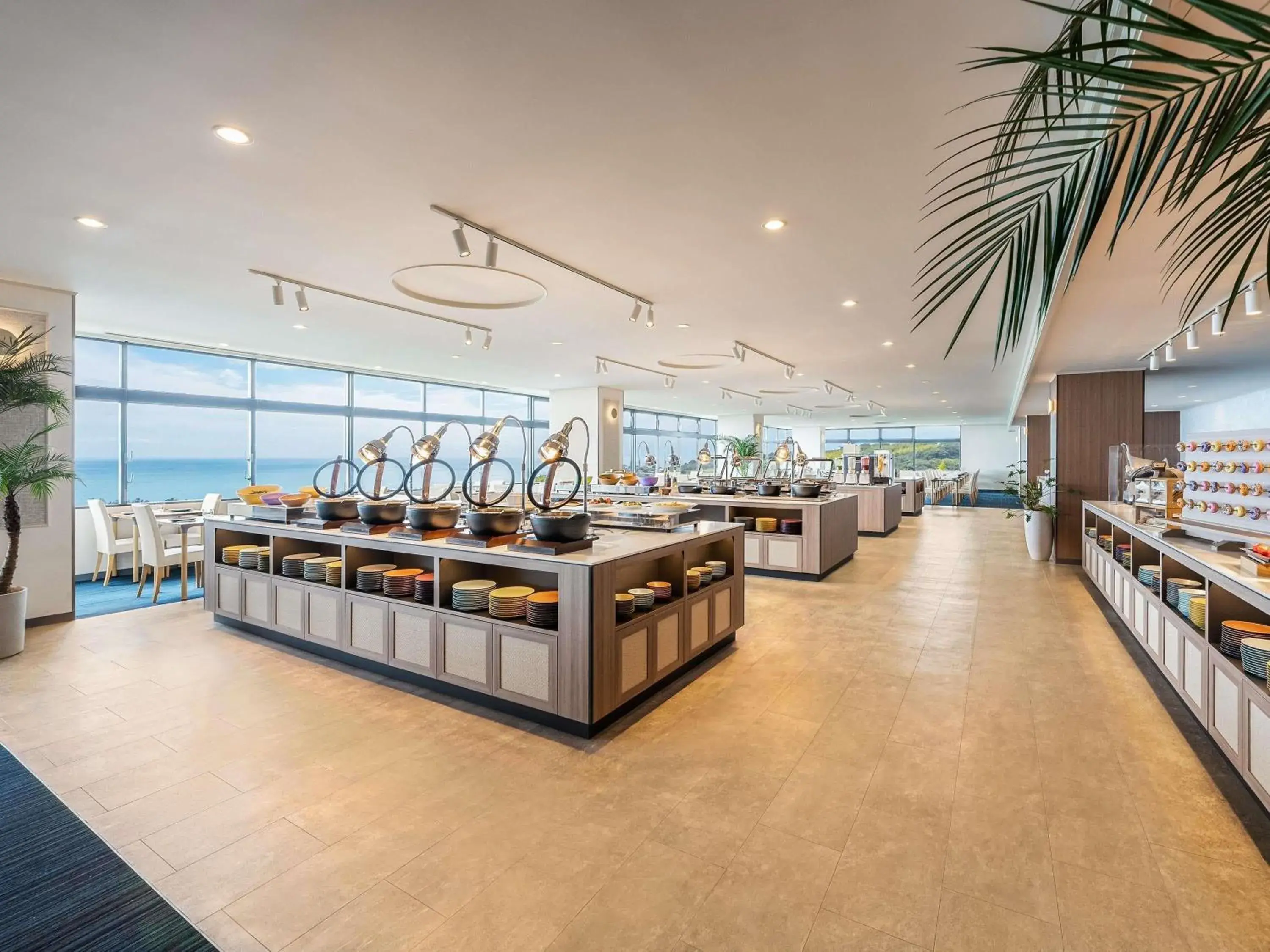 Restaurant/places to eat in Mercure Kochi Tosa Resort & Spa Restaurant/places to eat in Mercure Kochi Tosa Resort & Spa