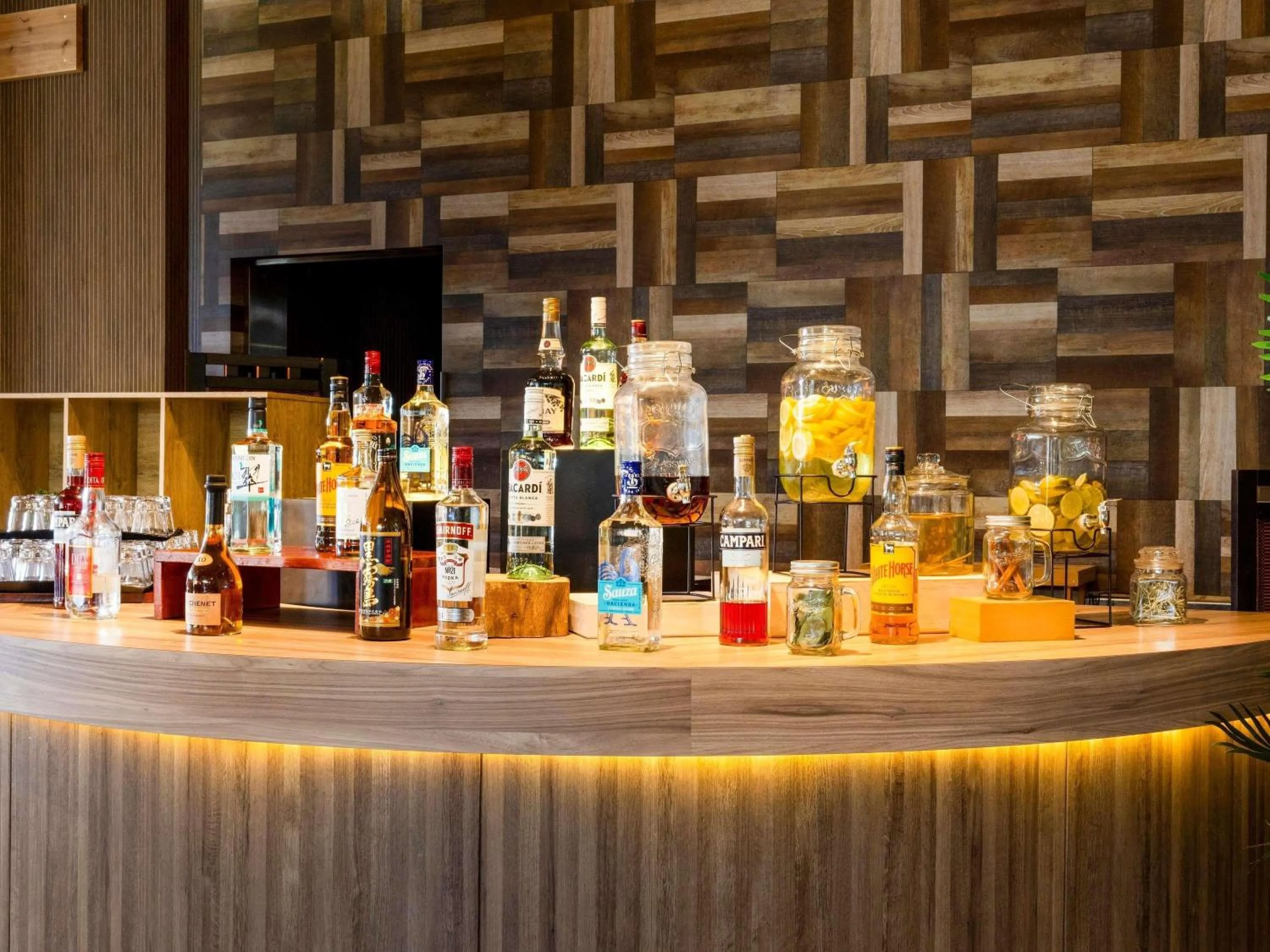 Bedroom in Mercure Kochi Tosa Resort & Spa