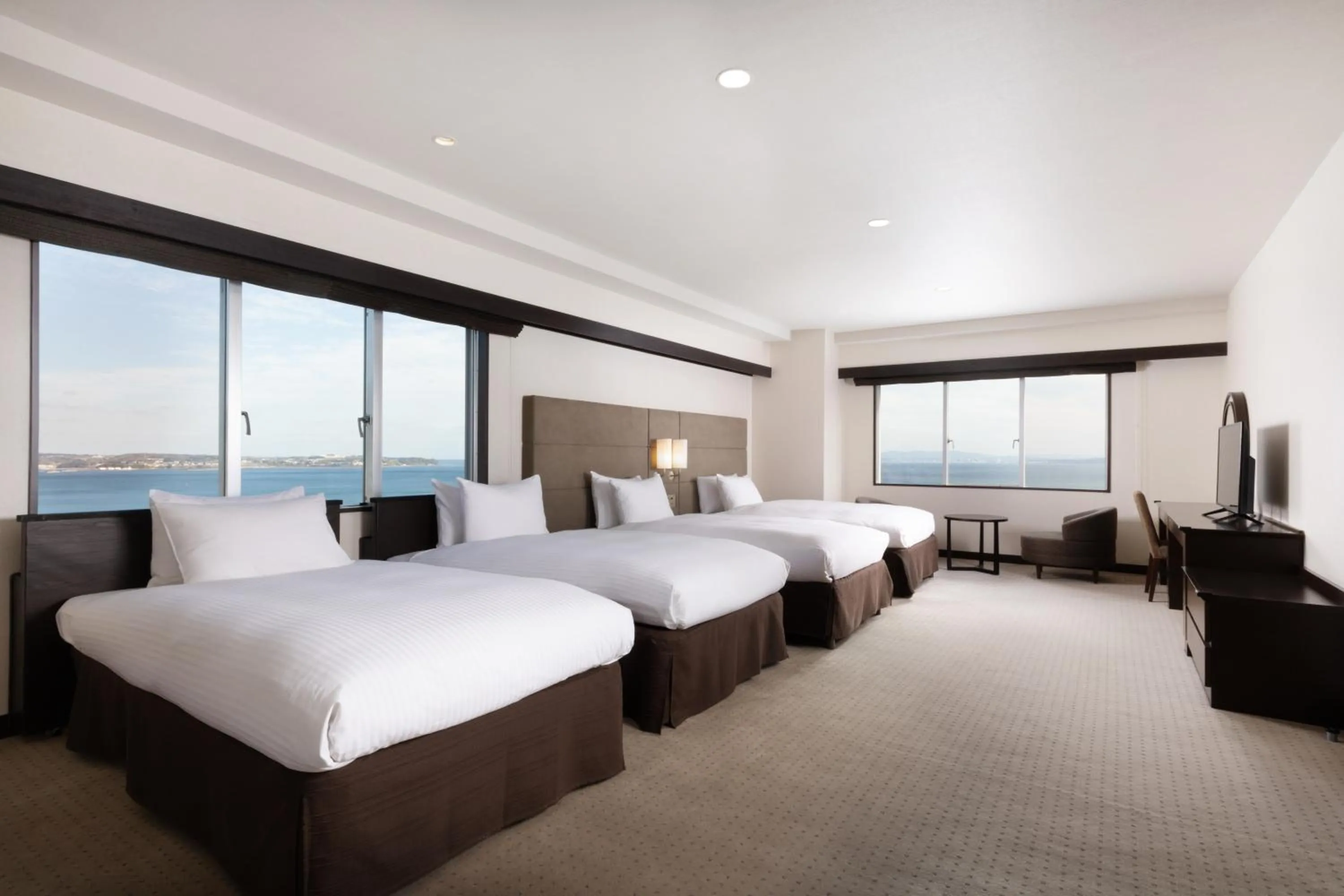 Bedroom, Bed in Grand Mercure Beppu Bay Resort & Spa