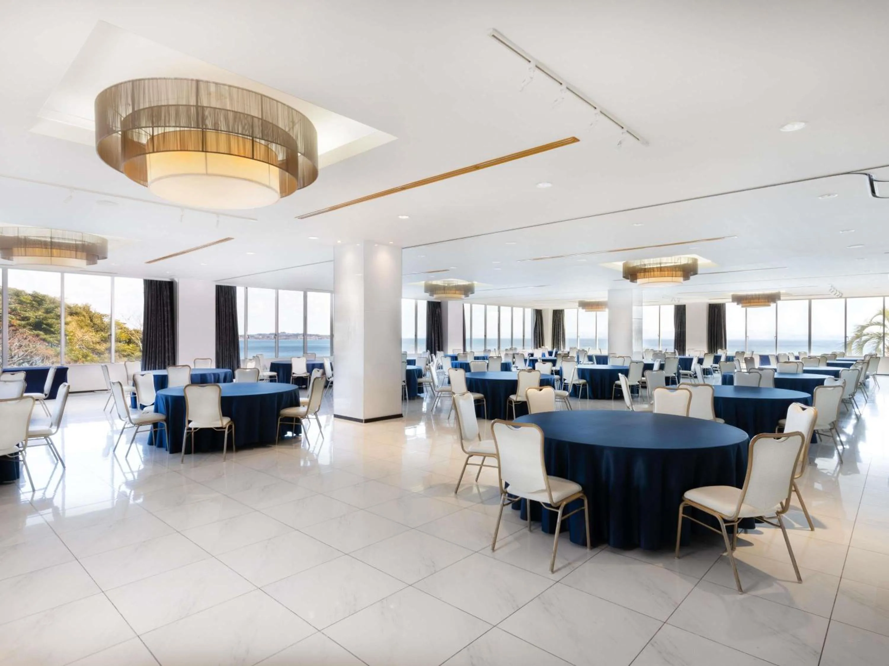 Meeting/conference room in Grand Mercure Beppu Bay Resort & Spa