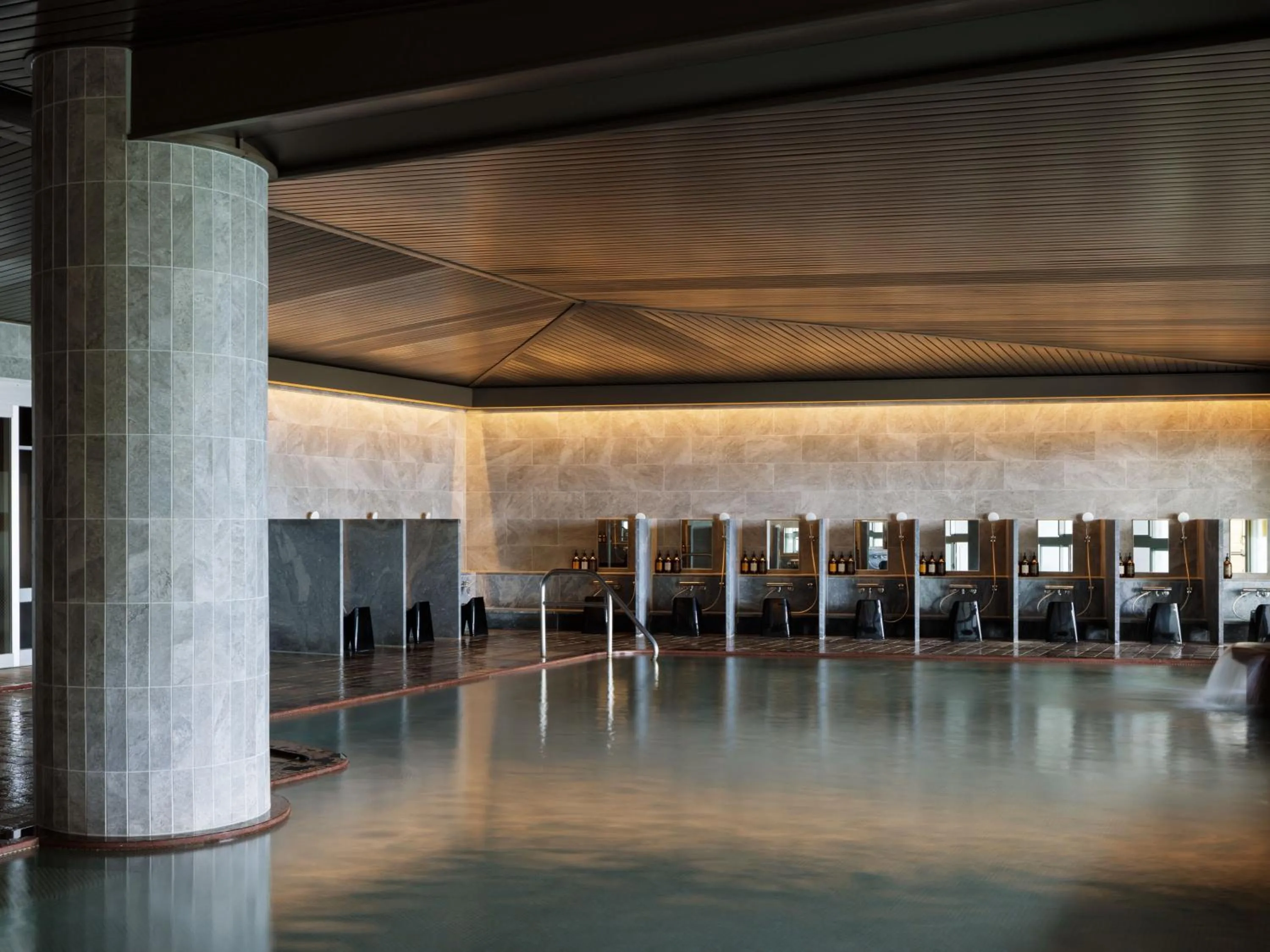 Public Bath in Grand Mercure Beppu Bay Resort & Spa