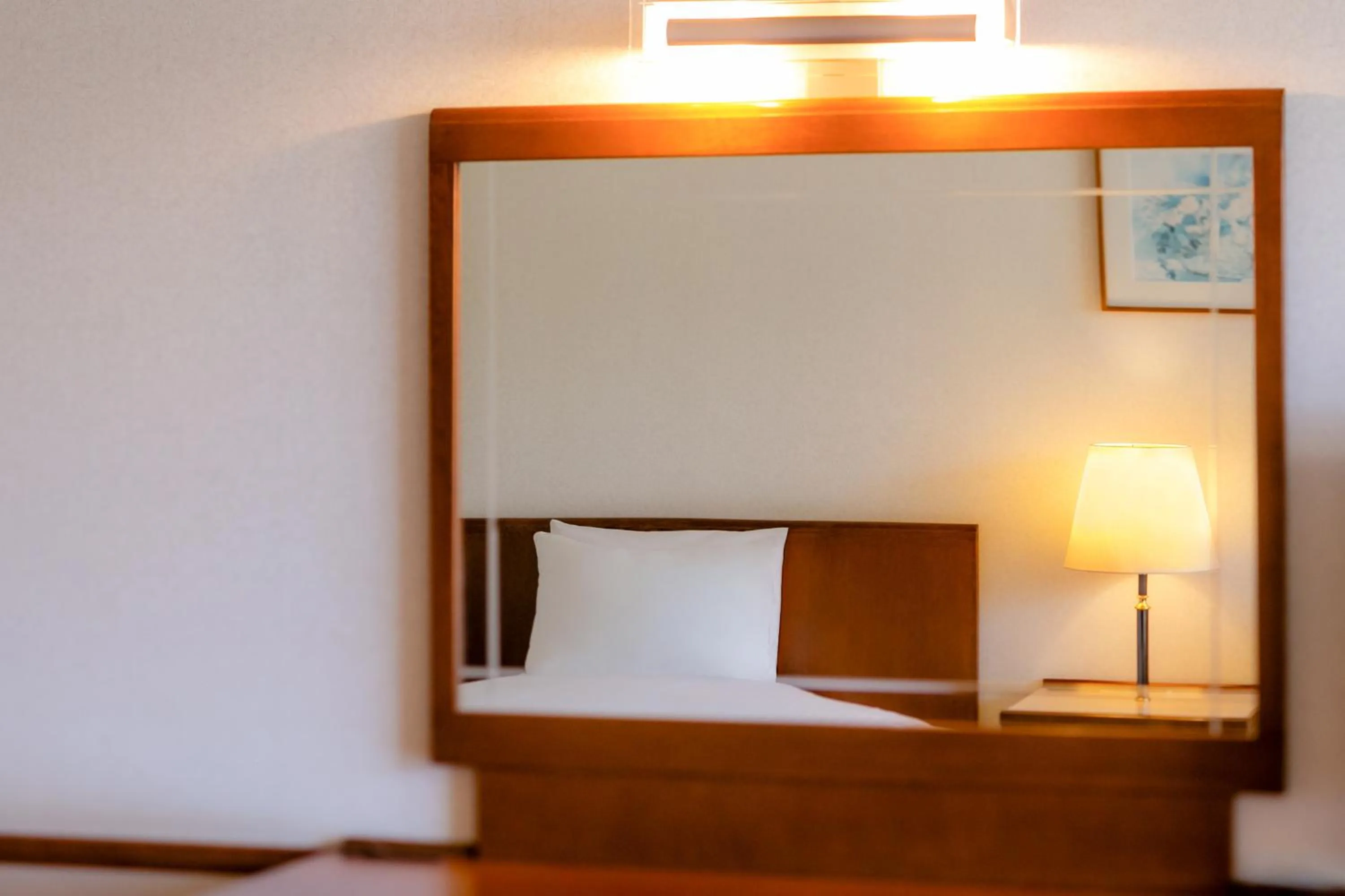 Bed in Mercure Nagano Matsushiro Resort & Spa