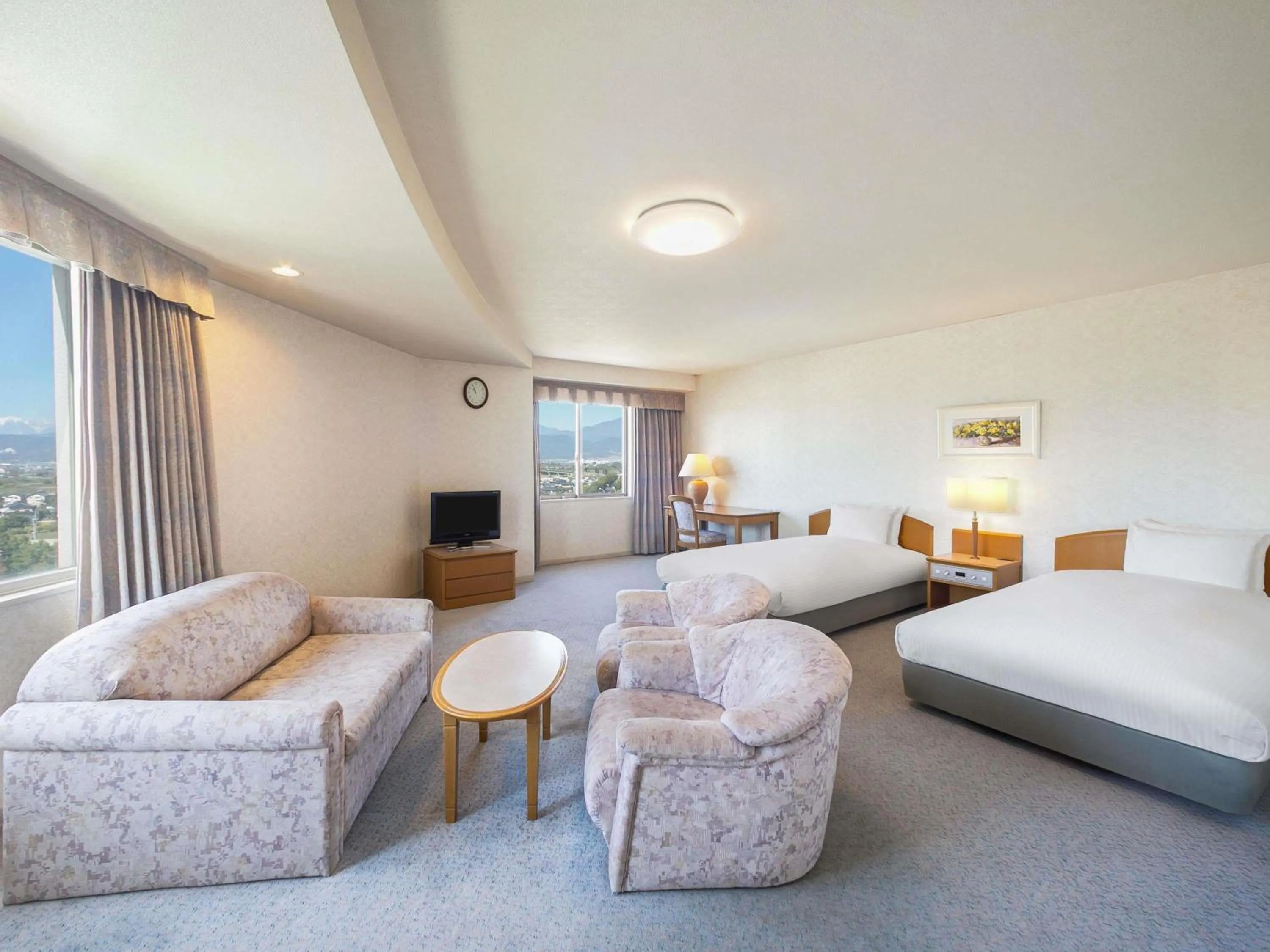 Bedroom, Bed in Mercure Nagano Matsushiro Resort & Spa