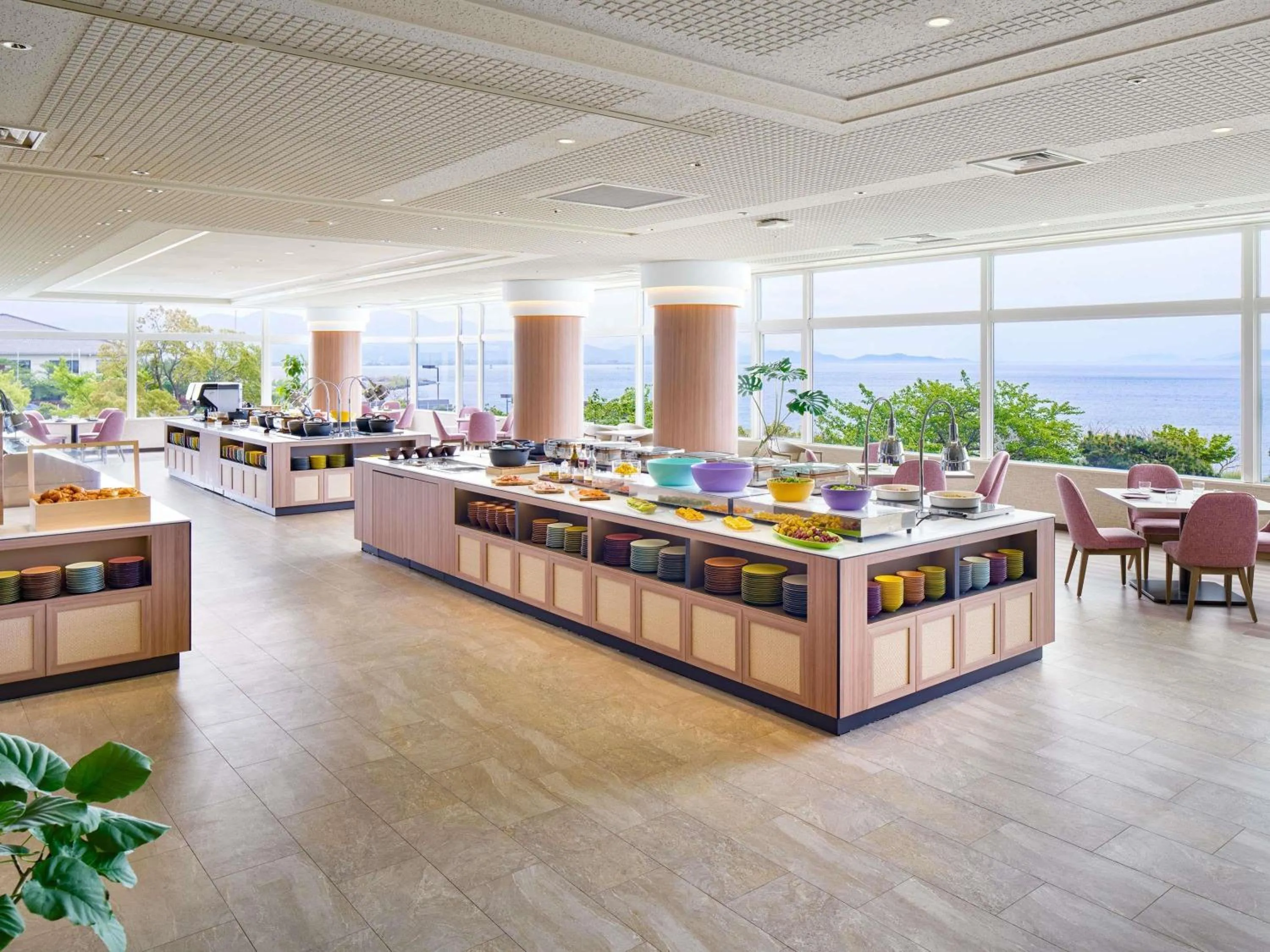 Breakfast in Grand Mercure Lake Biwa Resort & Spa