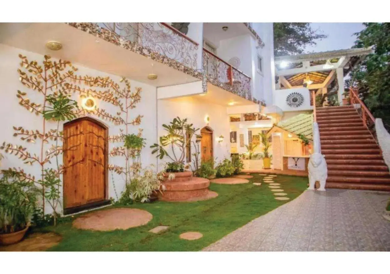 Property building in Vibes Inn Singing Tree Property building in Vibes Inn Singing Tree