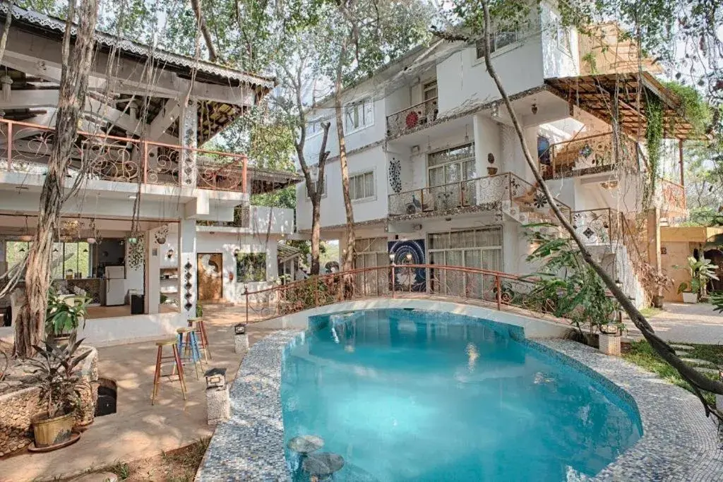 Pool view in Vibes Inn Singing Tree Pool view in Vibes Inn Singing Tree