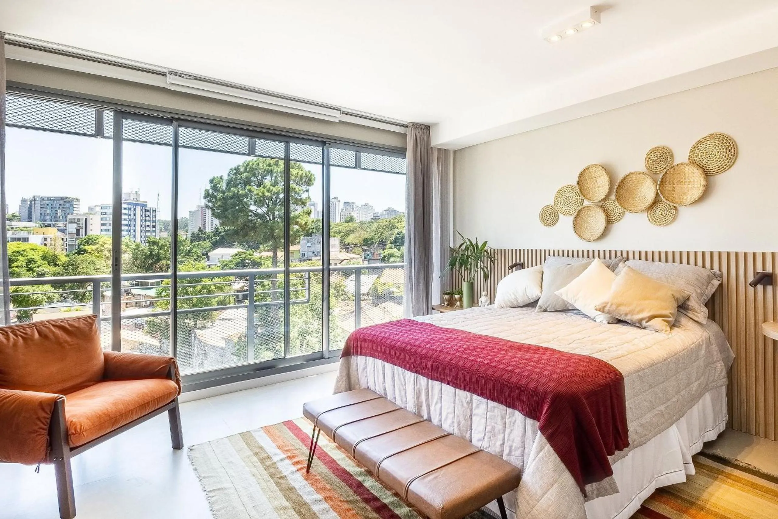 Bedroom, Bed in Pop Grafite