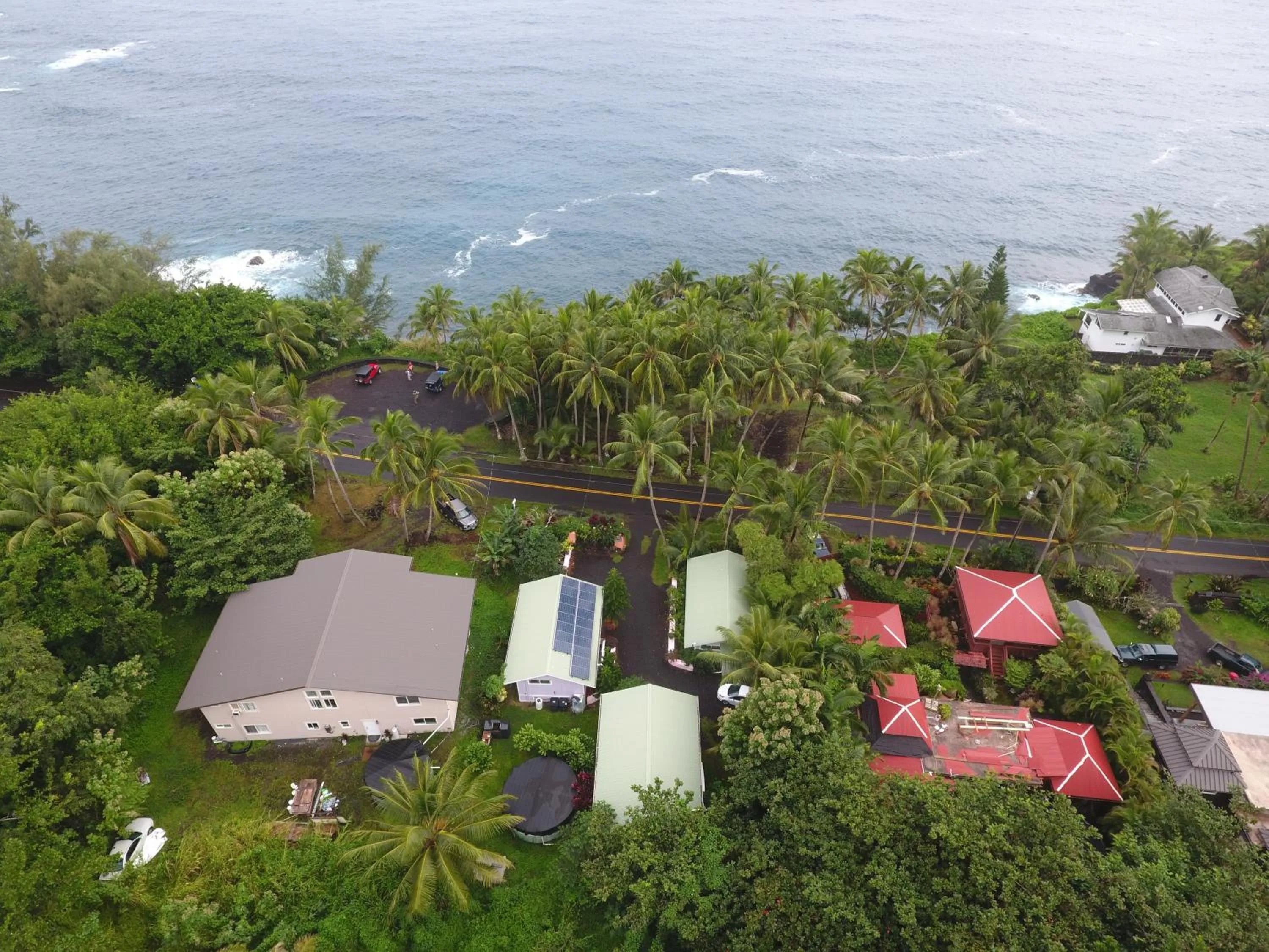 Property building in Whale House at Kehena Beach