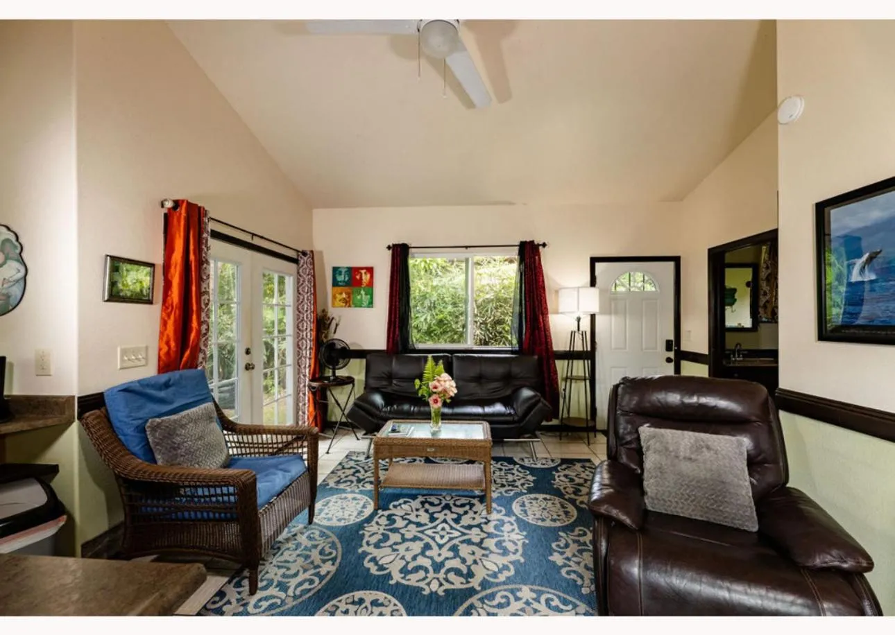 Living room in Whale House at Kehena Beach