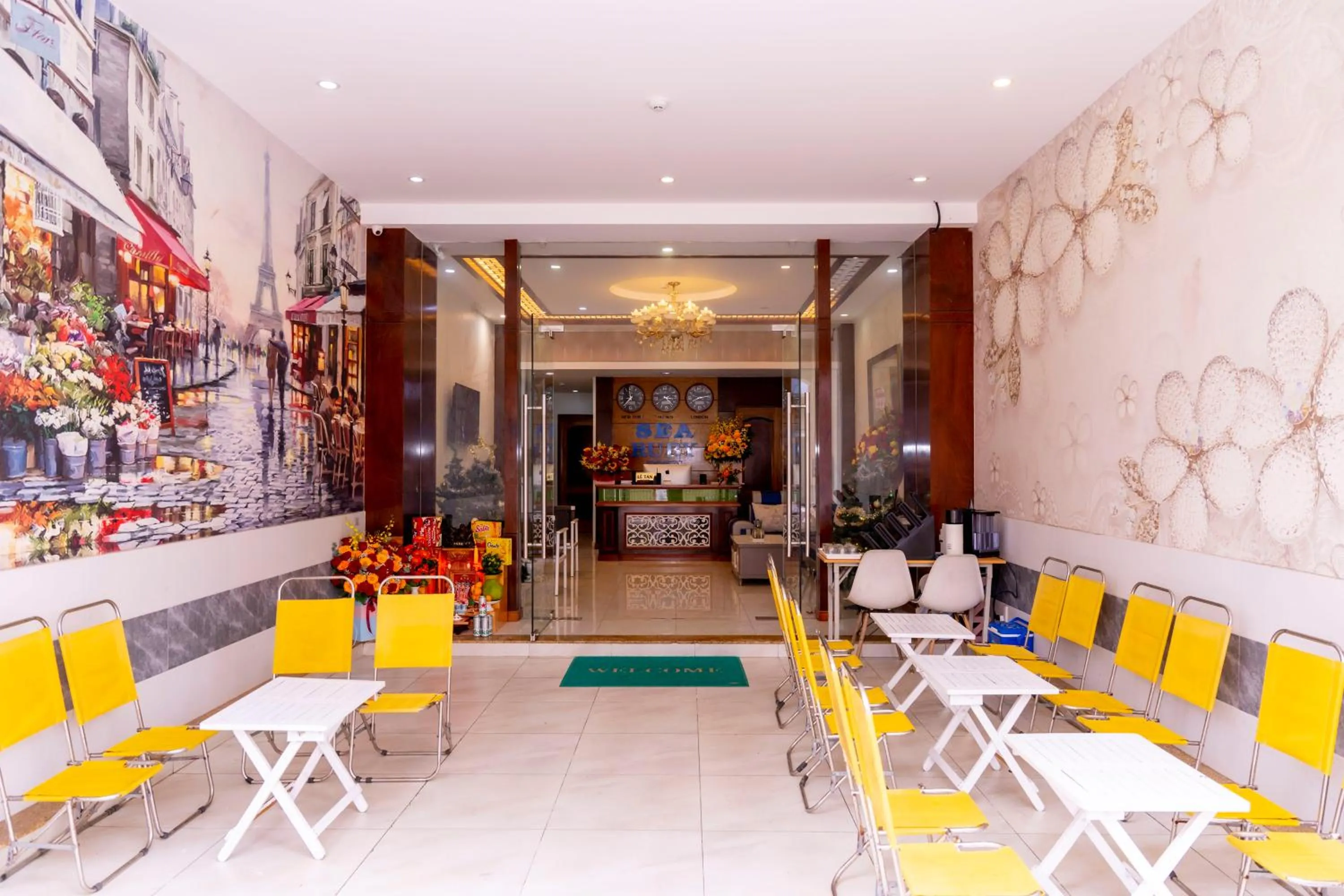 Living room in TNH Hotel Vung Tau