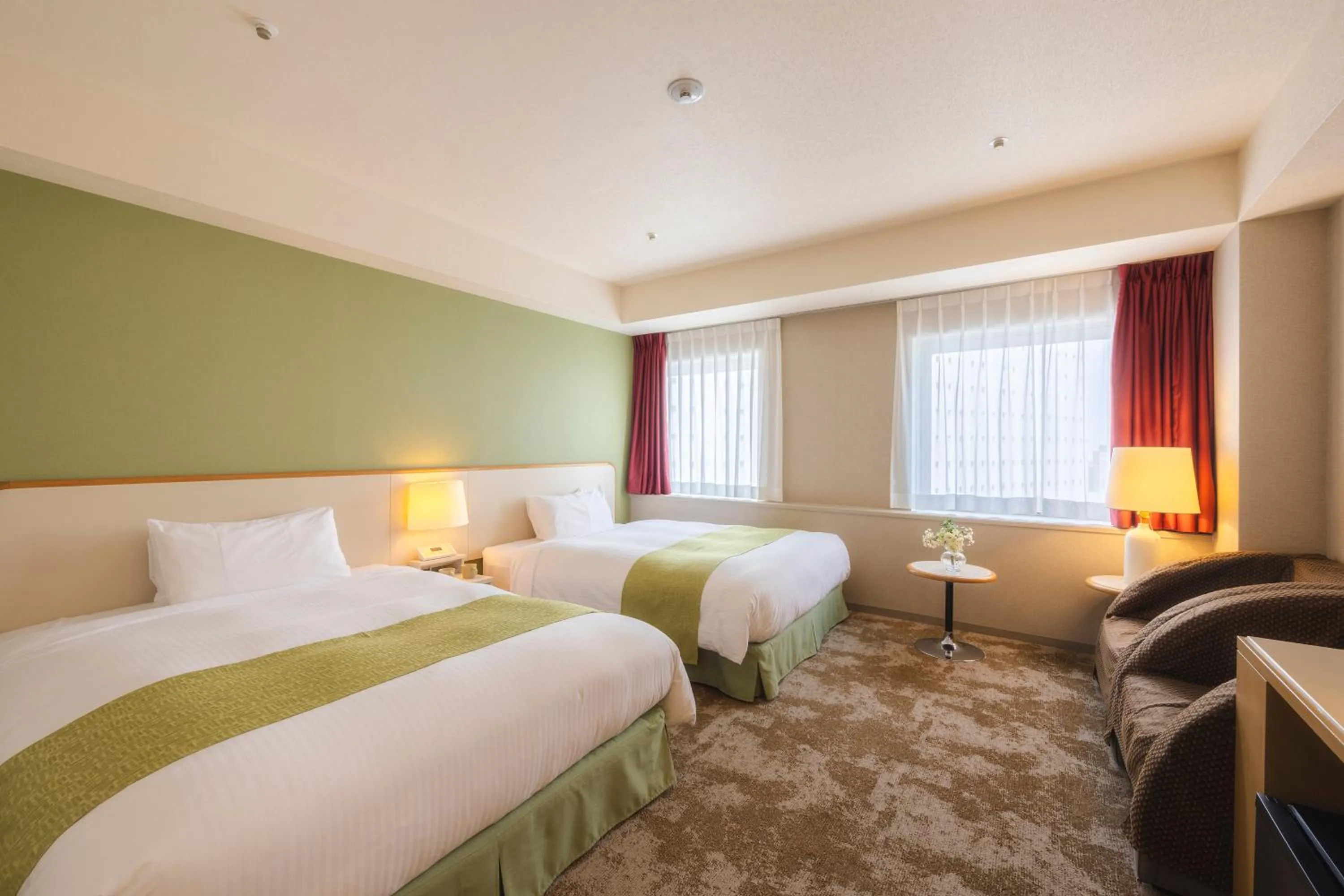 Bed in Shinjuku Washington Hotel Annex