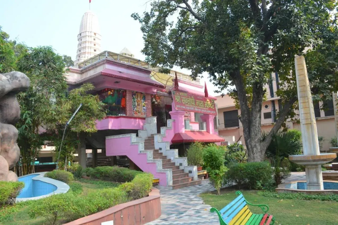 Property building in Ananda Krishna Van Property building in Ananda Krishna Van