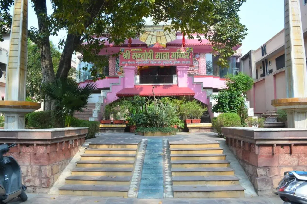 Property building in Ananda Krishna Van Property building in Ananda Krishna Van