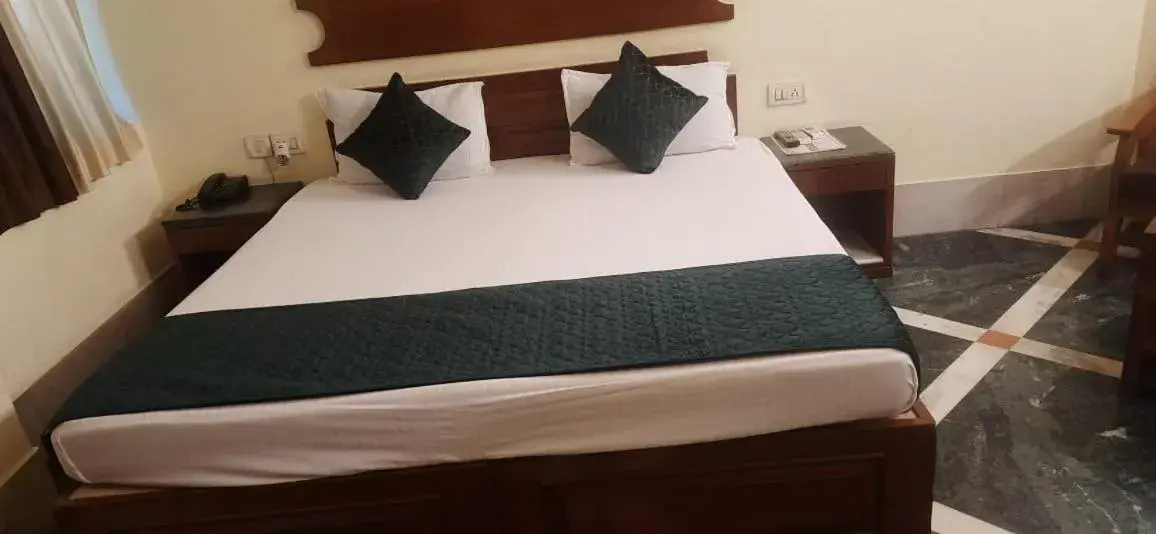 Bedroom, Bed in Ananda Krishna Van Bedroom, Bed in Ananda Krishna Van