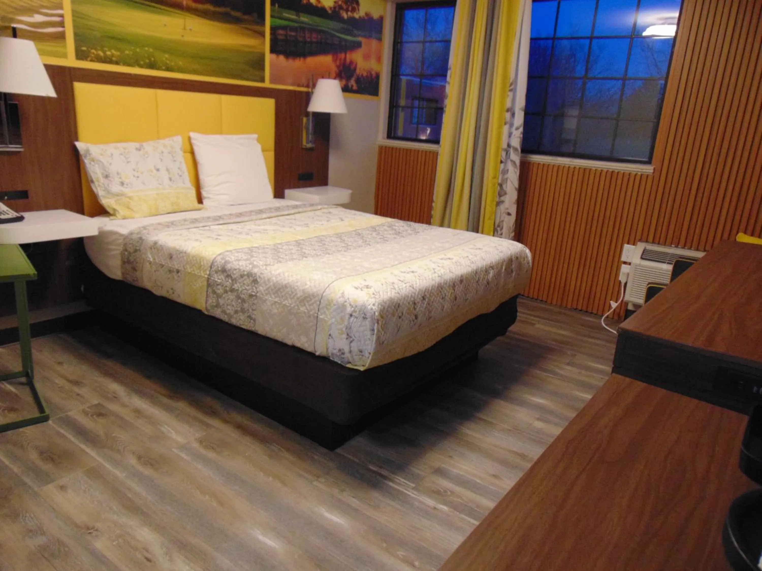 Bedroom, Bed in THE GOLFERS INN