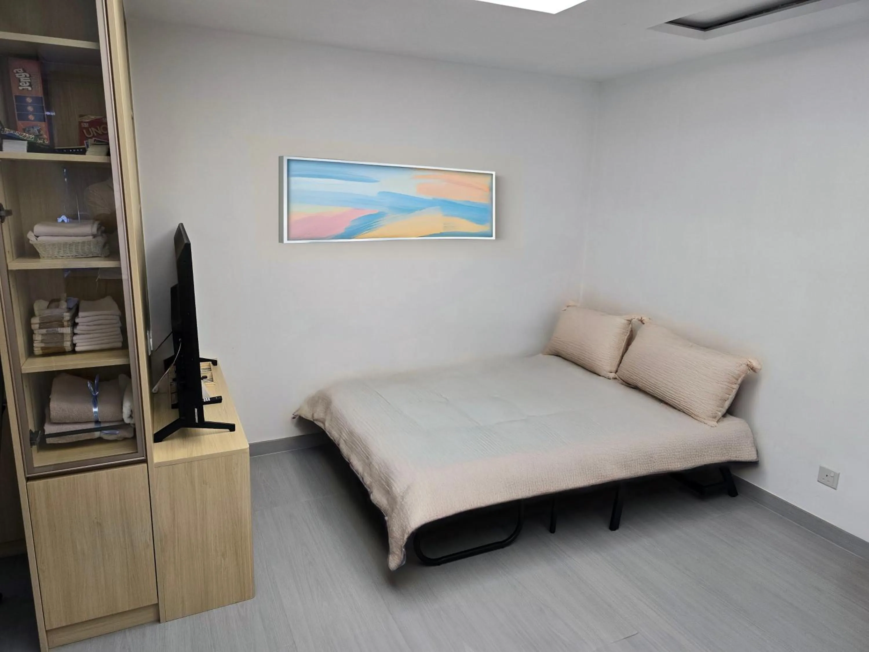 Bed in Pillows CoLiving