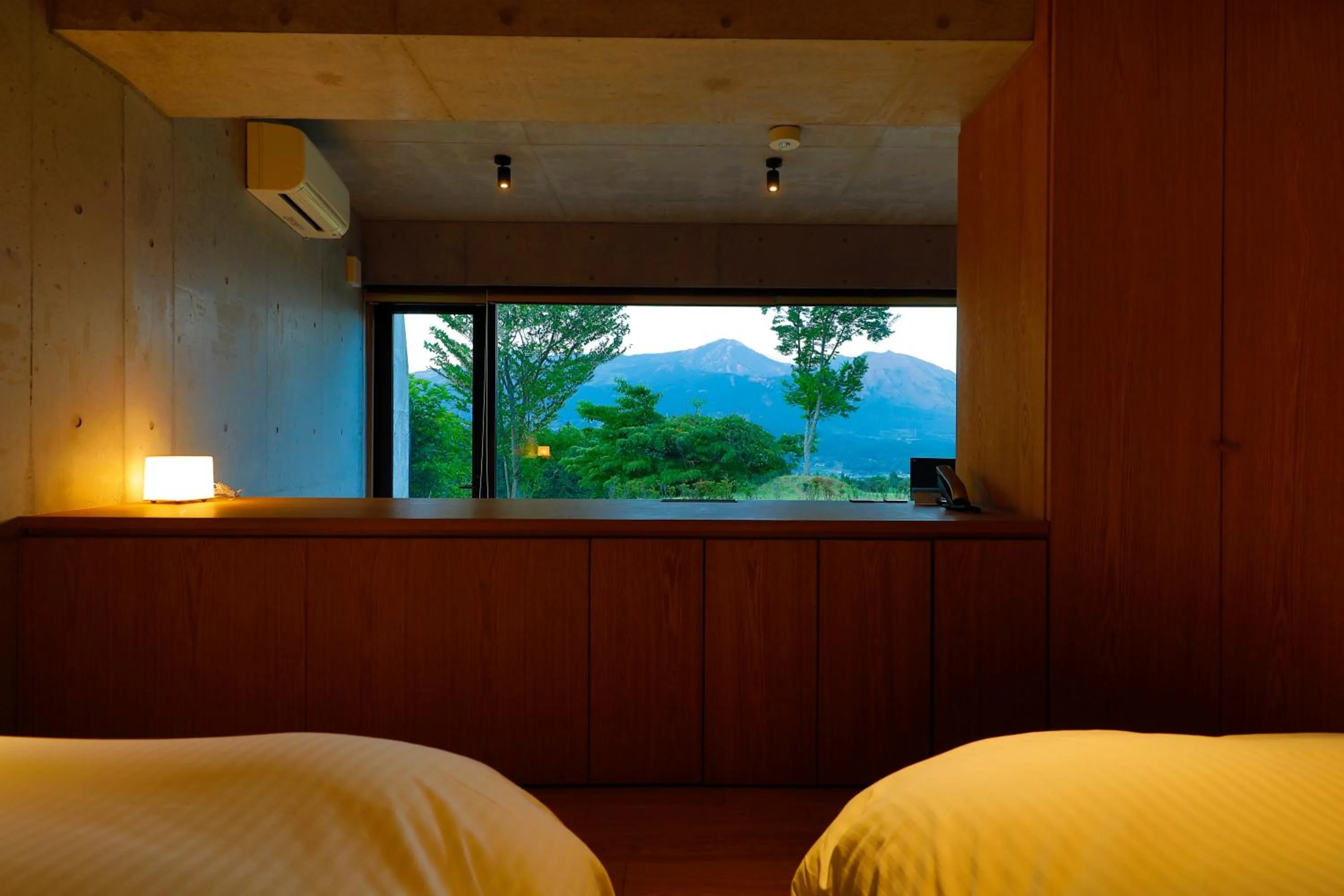 Natural landscape, Bed in Ryokan Konomama