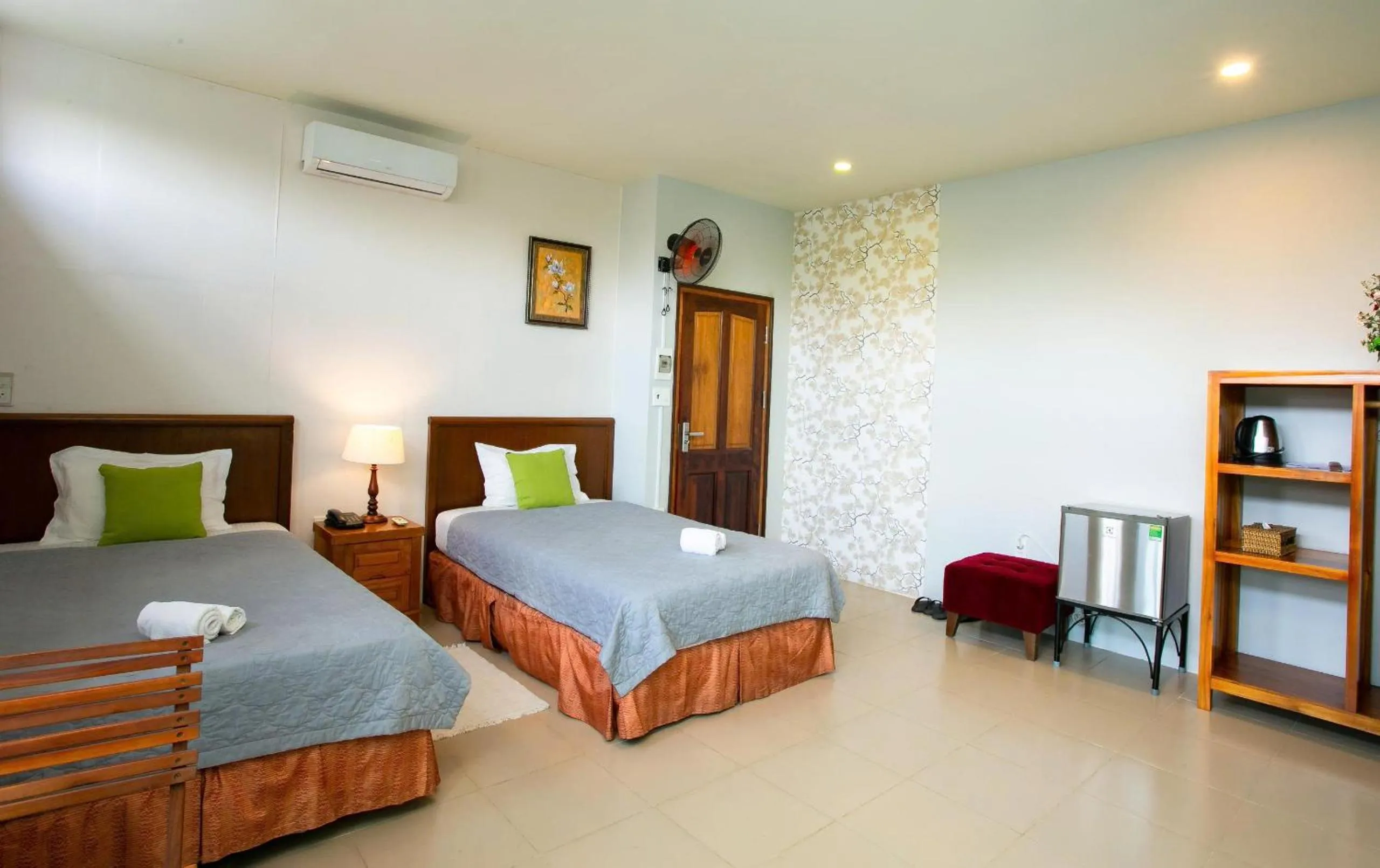 Bed in Cat Tien Jungle Lodge