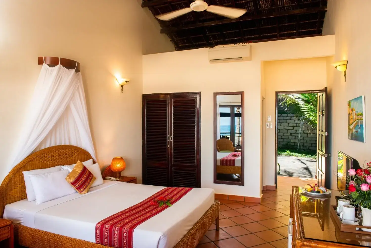 Bedroom, Bed in White Sand Resort Mui Ne Bedroom, Bed in White Sand Resort Mui Ne