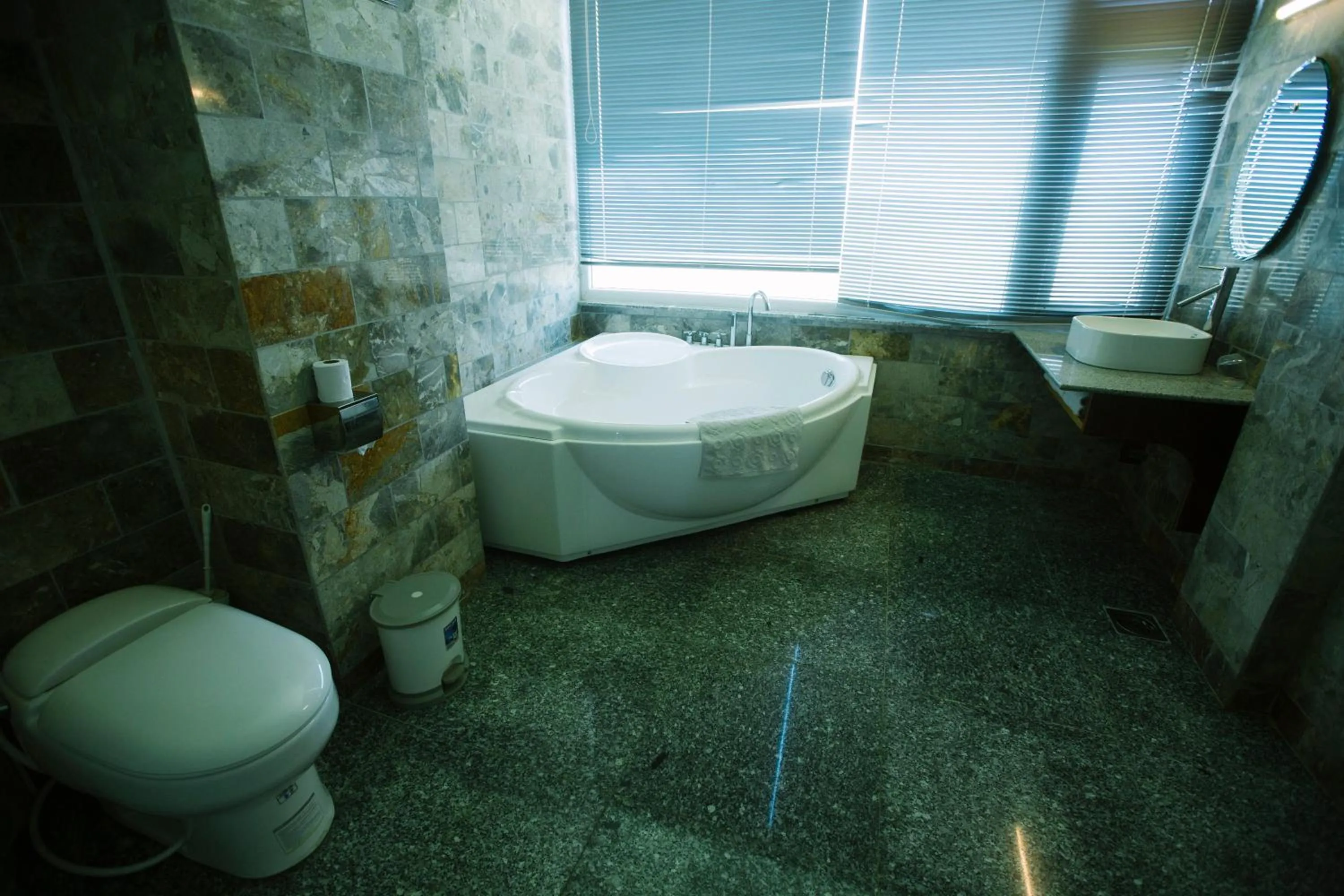 Shower in New Wave Vung Tau Hotel