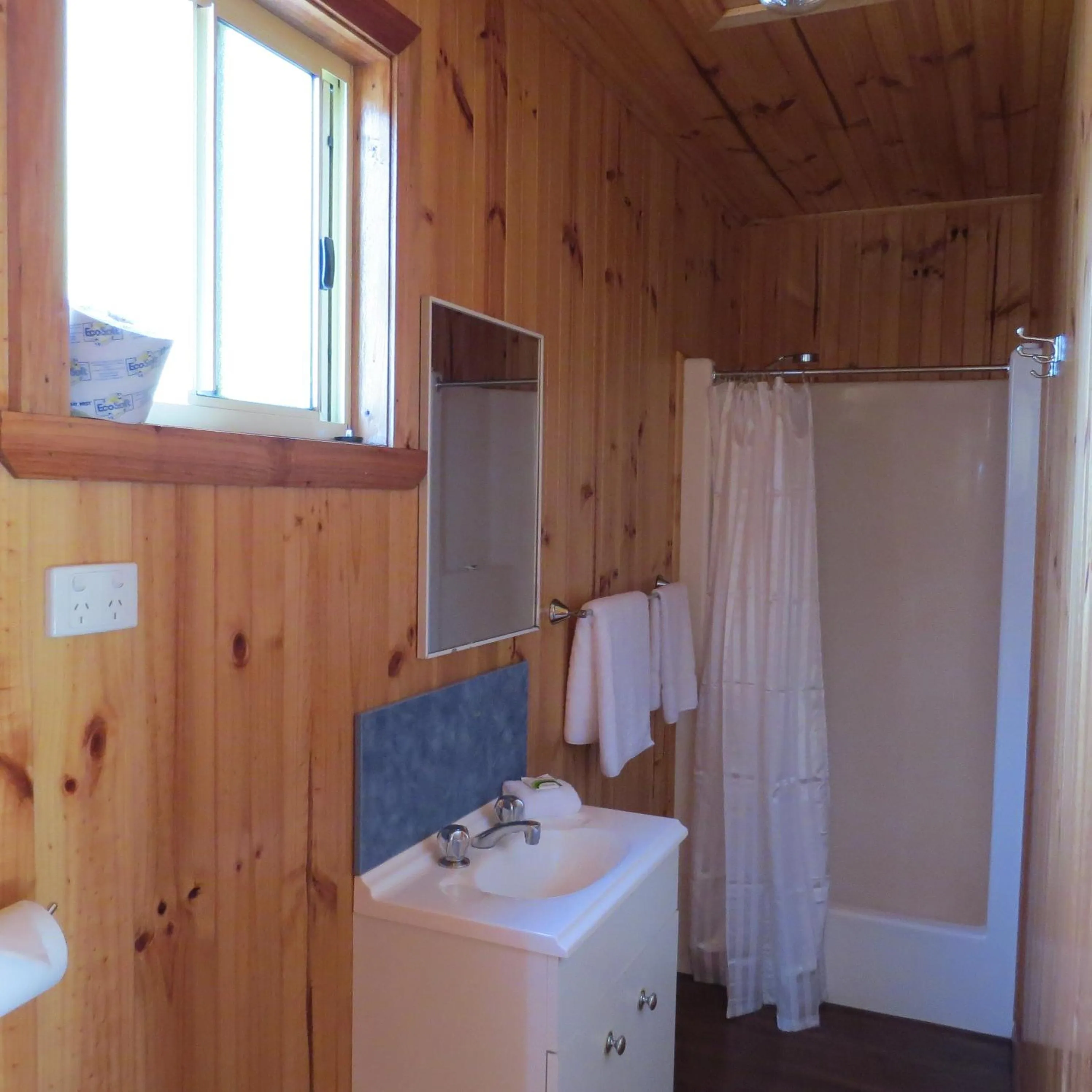 Bathroom in Captain Cook Holiday Park