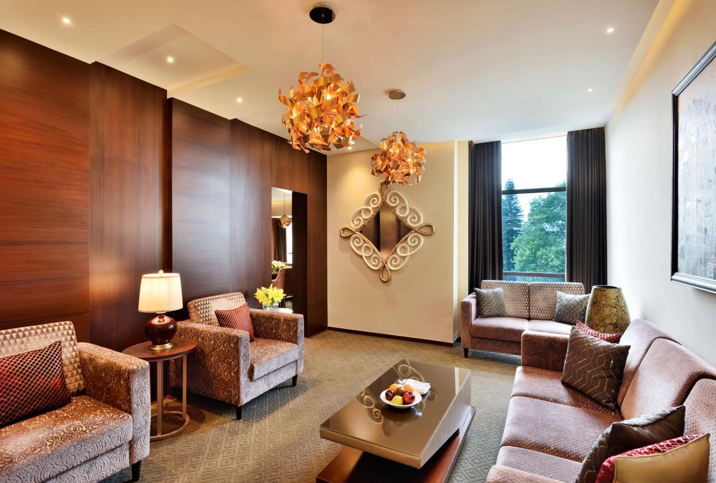 Photo of the whole room in Radisson Blu Atria Bengaluru