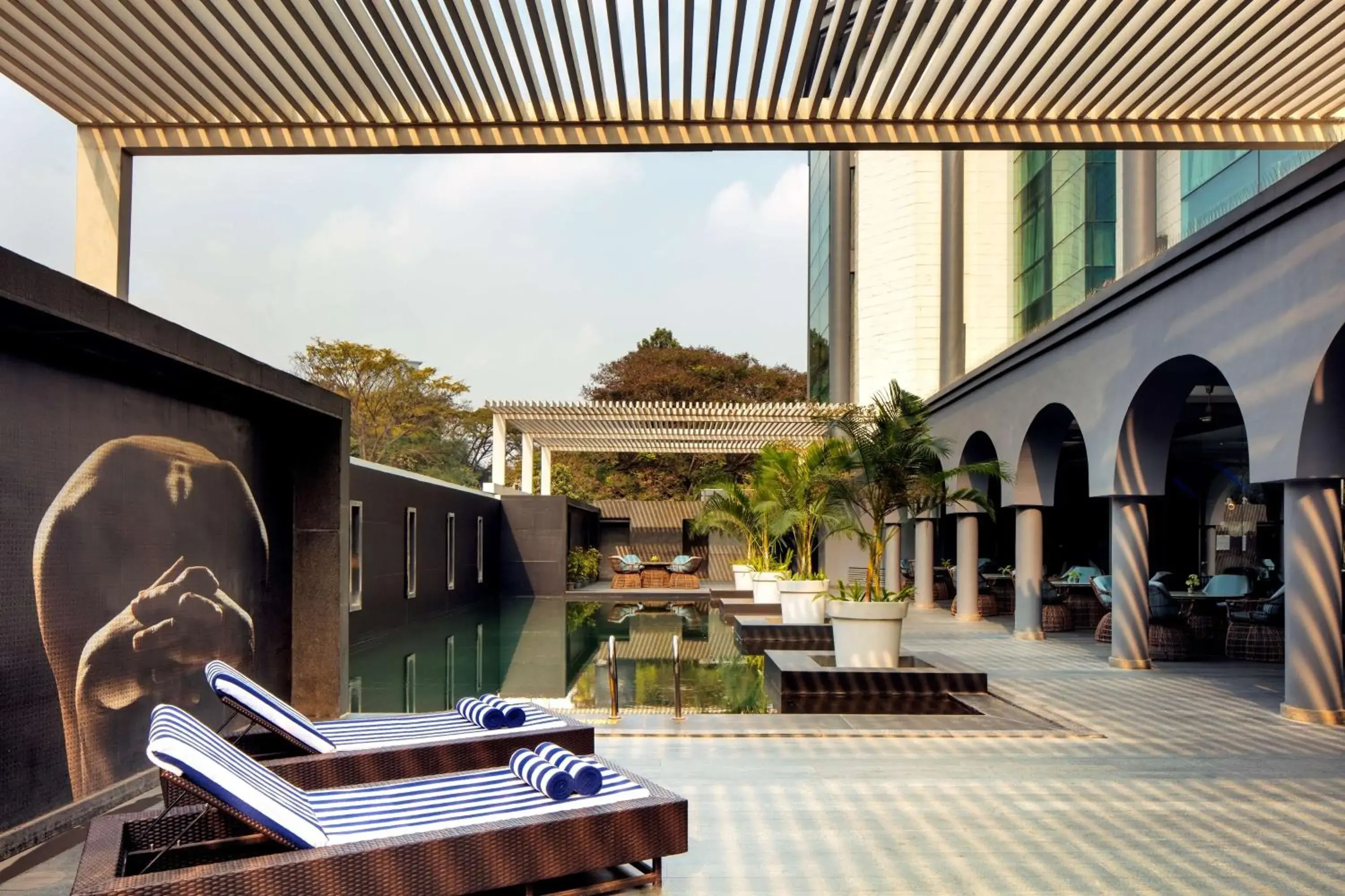 Radisson Blu Atria Bengaluru Radisson Blu Atria Bengaluru