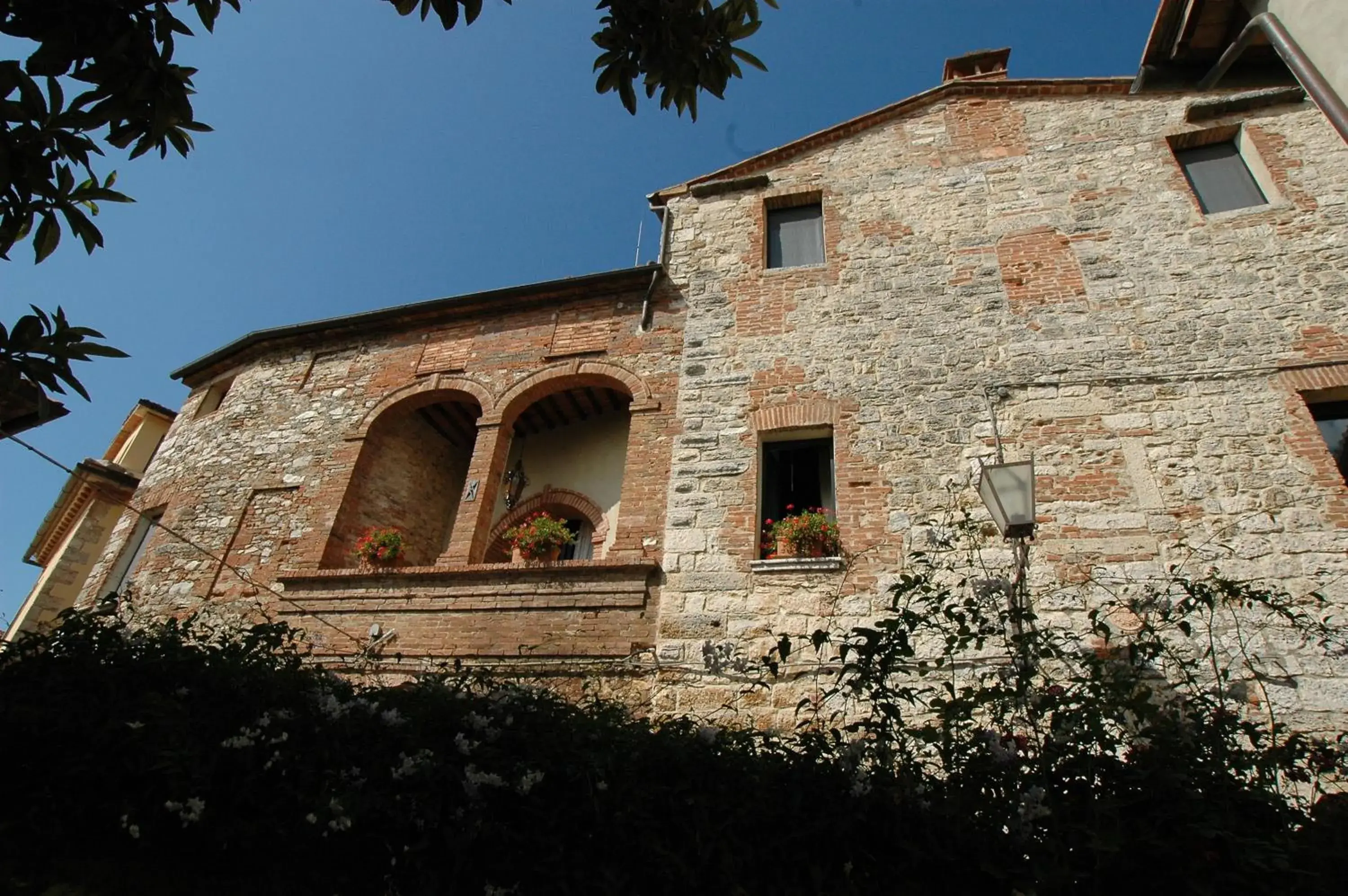 Palazzo Bizzarri Palazzo Bizzarri