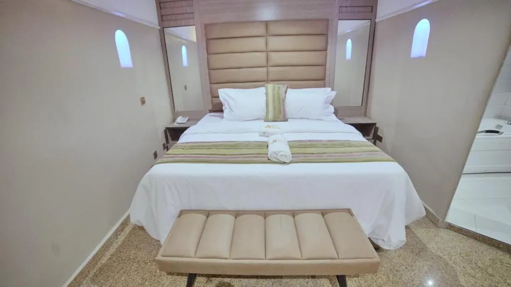 Bed in Ikeja Airport View