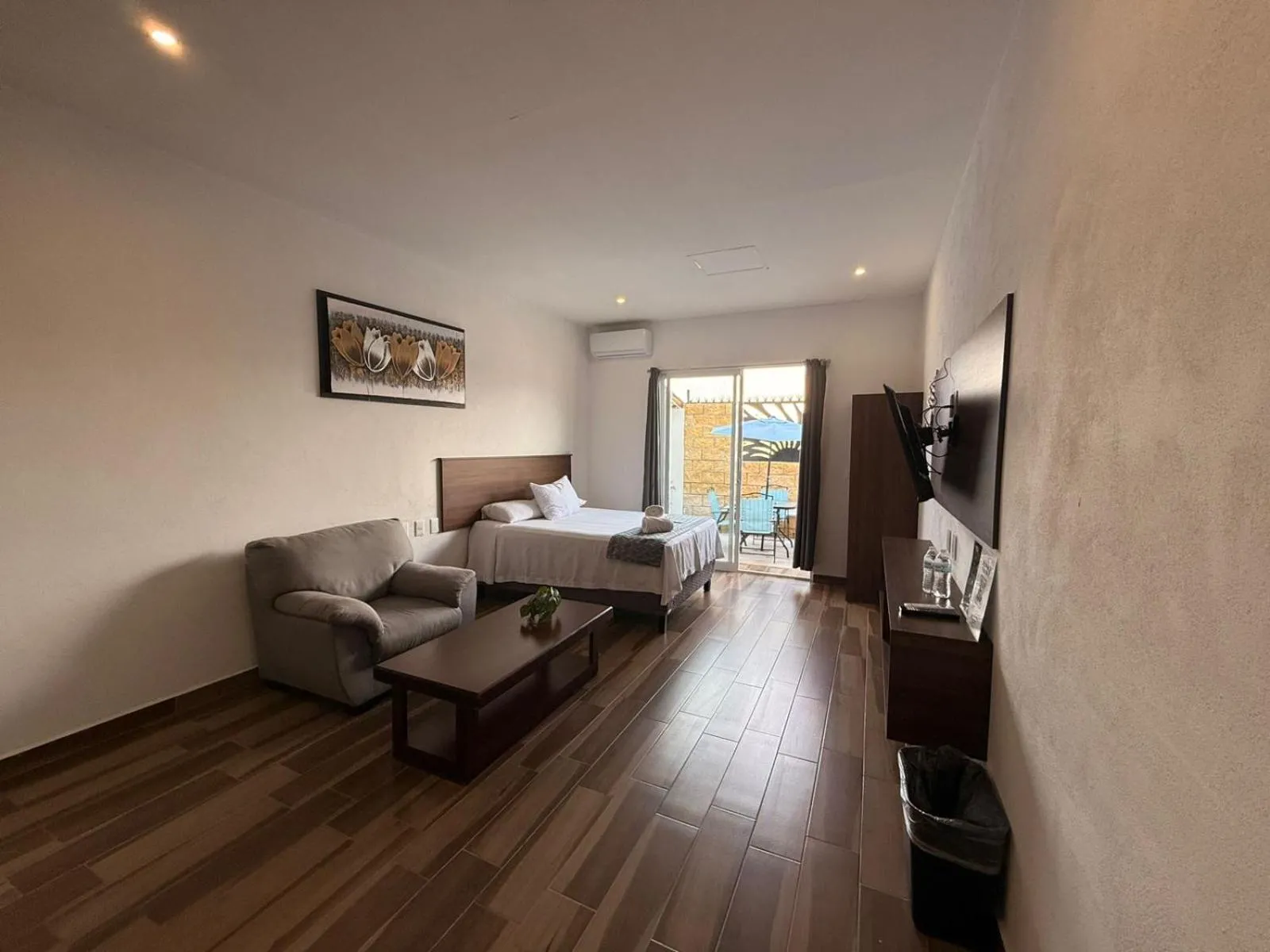 Photo of the whole room, Bed in Lofts Terra Nuevo Vallarta