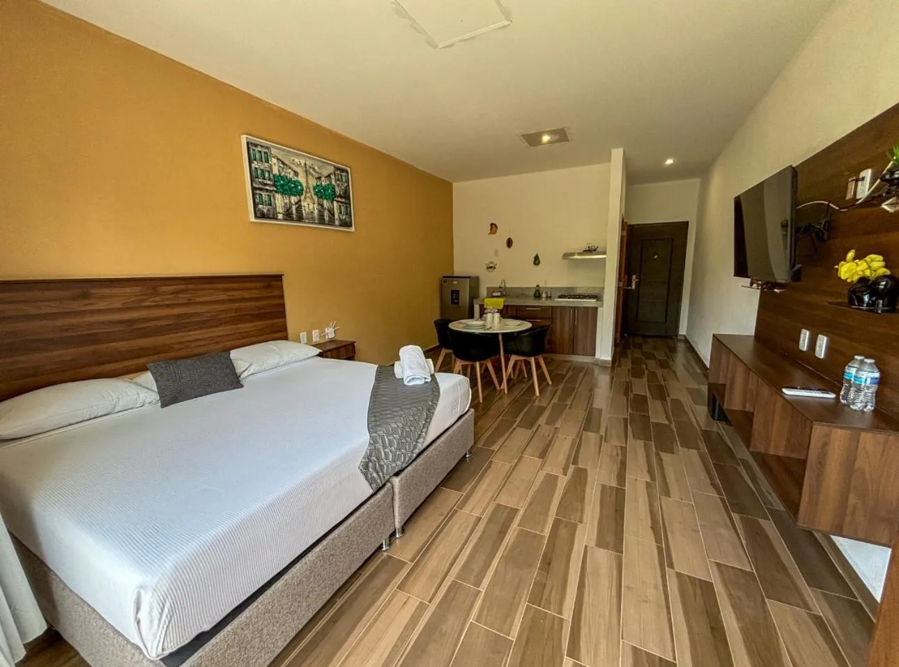 Photo of the whole room, Bed in Lofts Terra Nuevo Vallarta