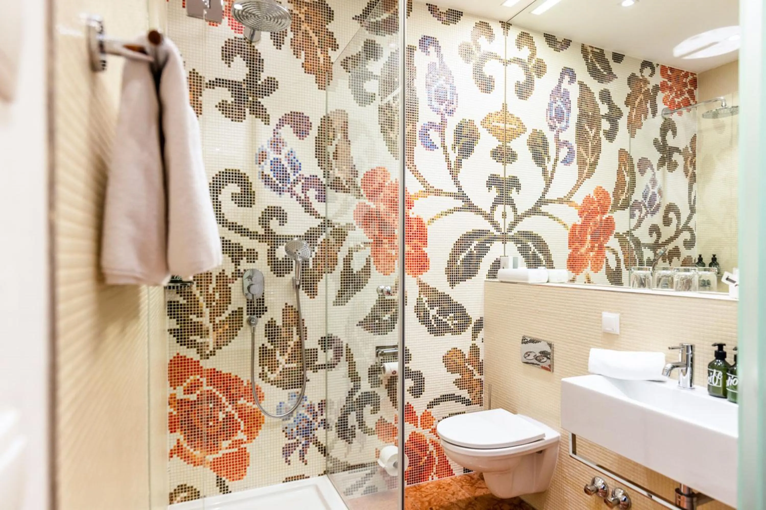 Bathroom in Hotel Wolf