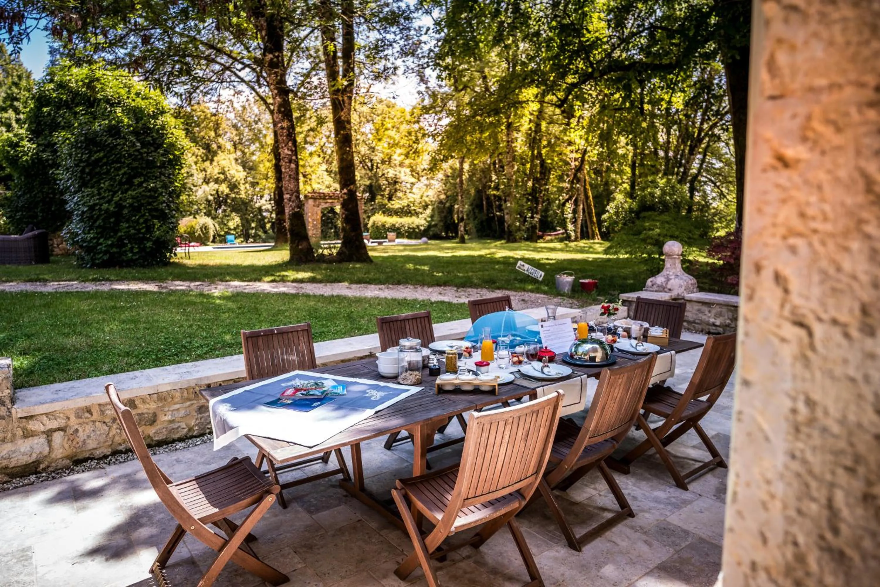 Breakfast in Les Hauts de Sauliès - Chambre et Table d'Hôtes de charme