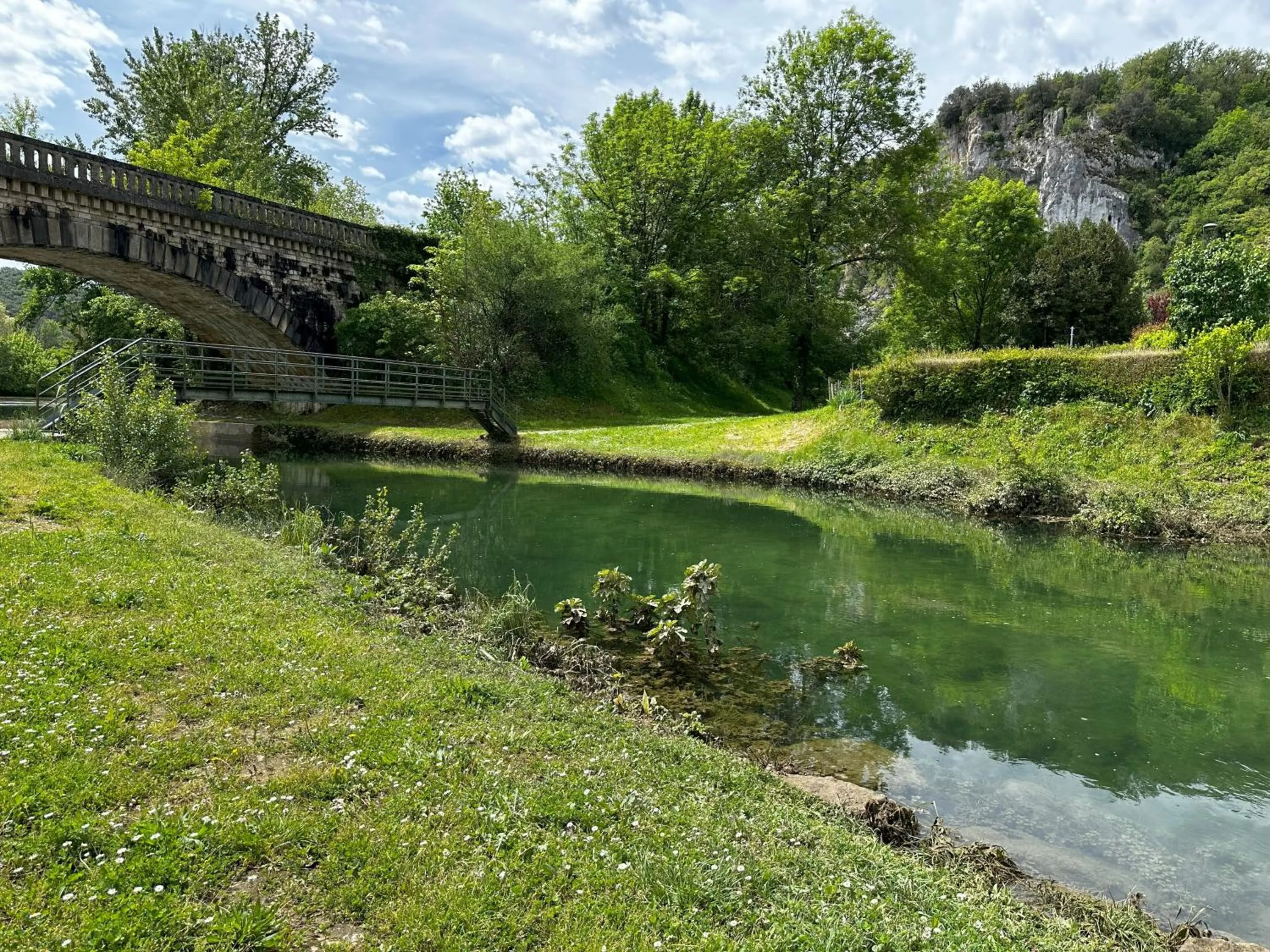 Natural landscape in Les Hauts de Sauliès - Chambre et Table d'Hôtes de charme