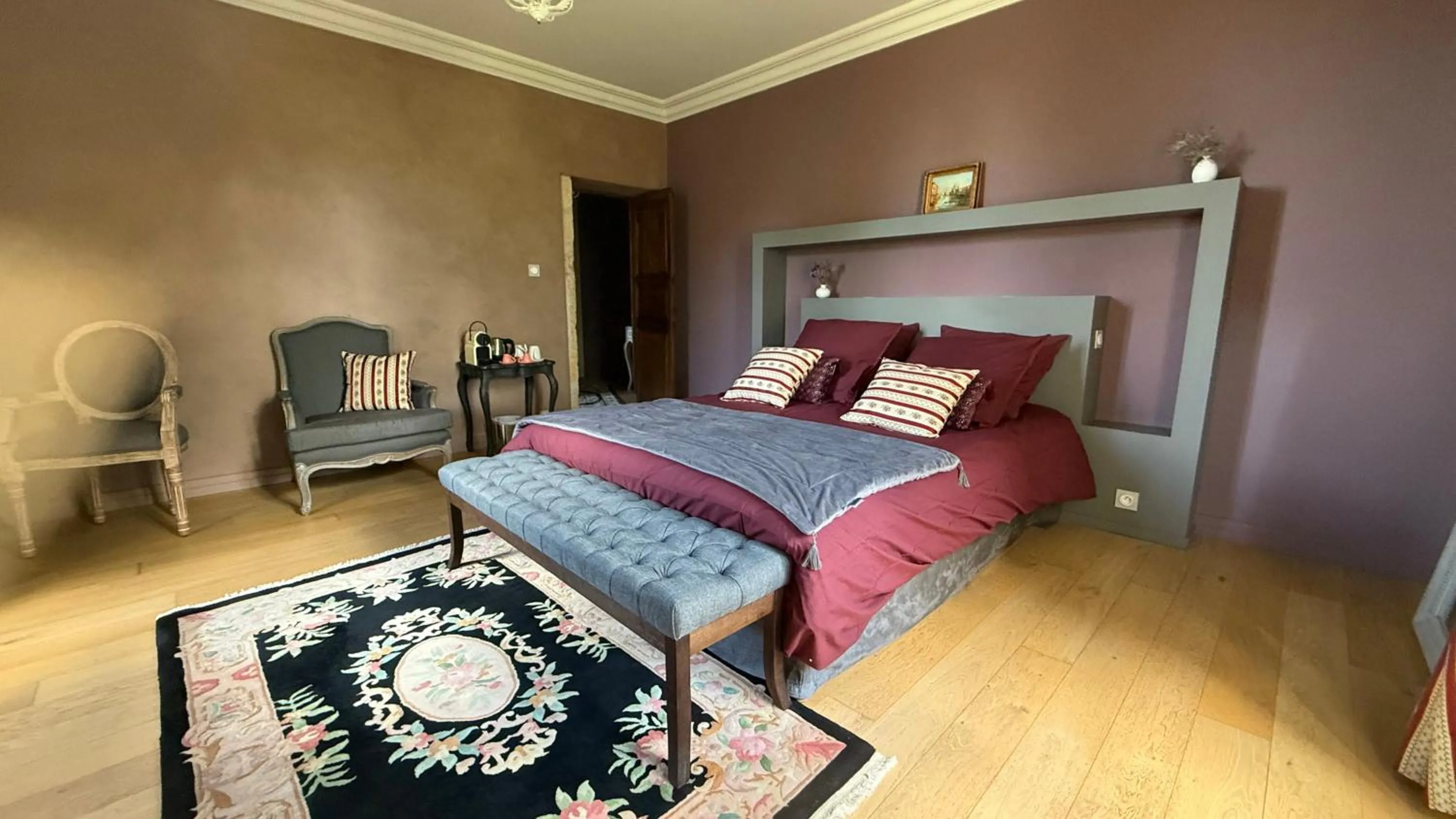 Bedroom, Bed in Les Hauts de Sauliès - Chambre et Table d'Hôtes de charme