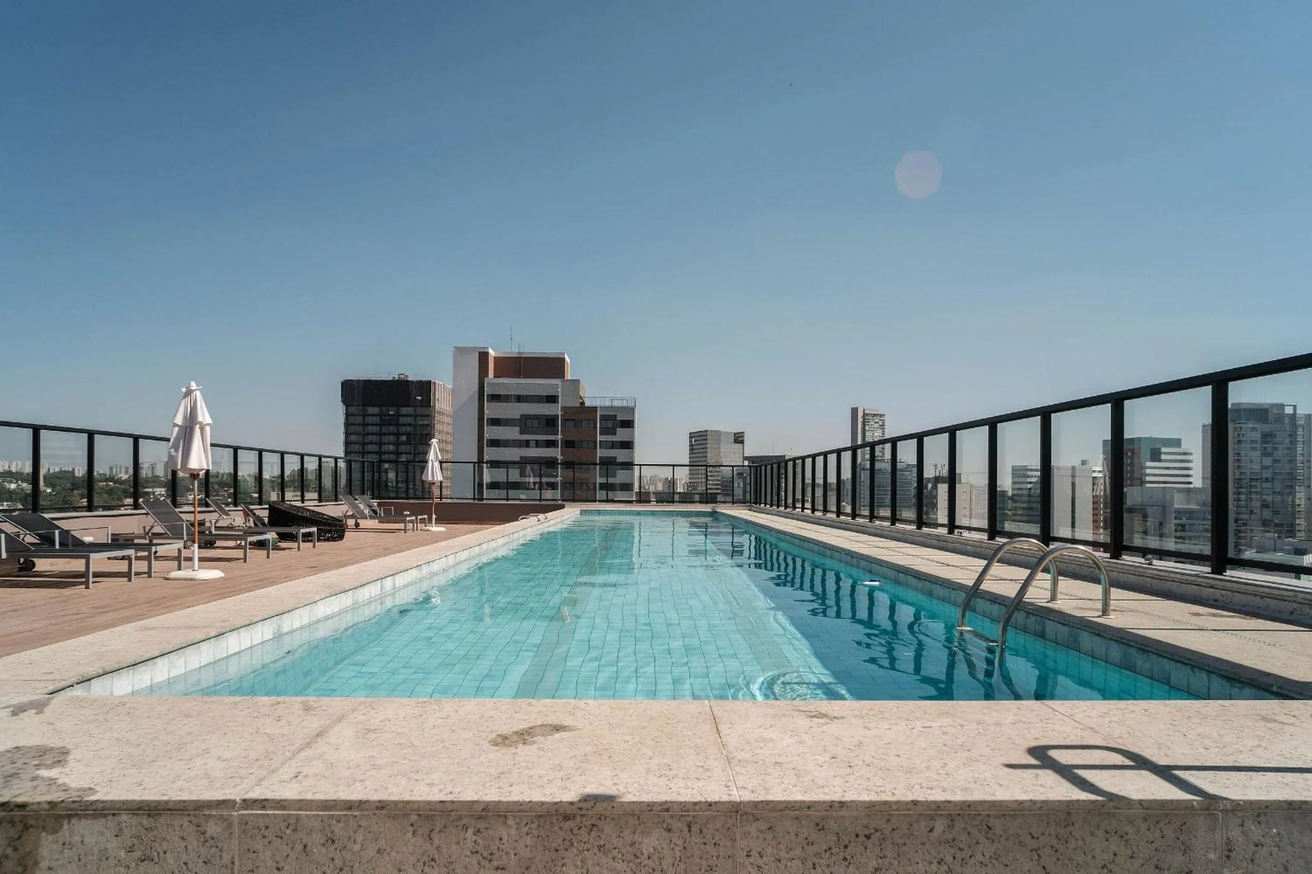 Swimming pool in Yume B.Side - Faria Lima