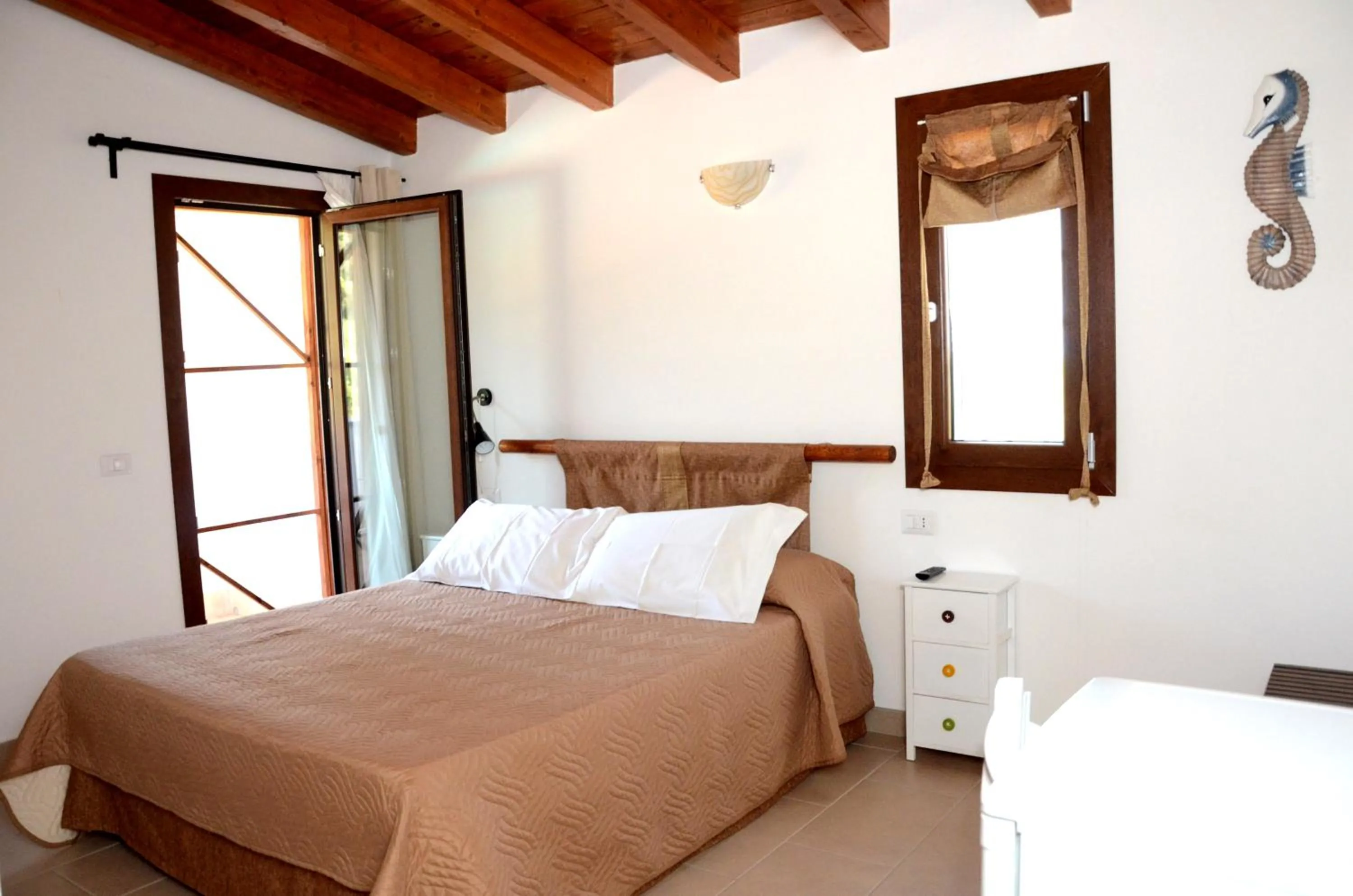 Bed in B&B Il Mirto di Paola