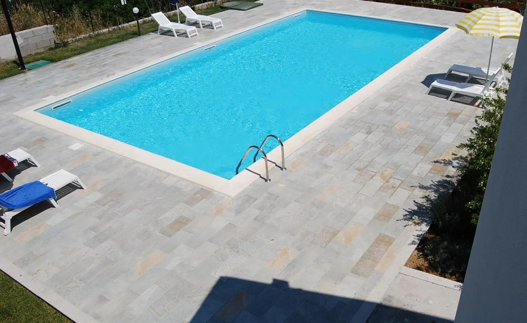 Property building in B&B Il Mirto di Paola