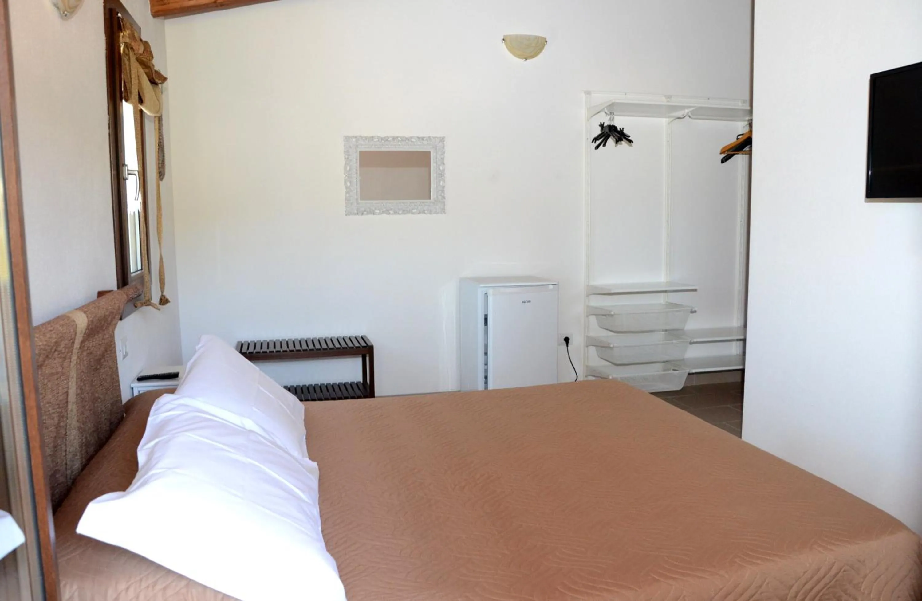 Bed in B&B Il Mirto di Paola