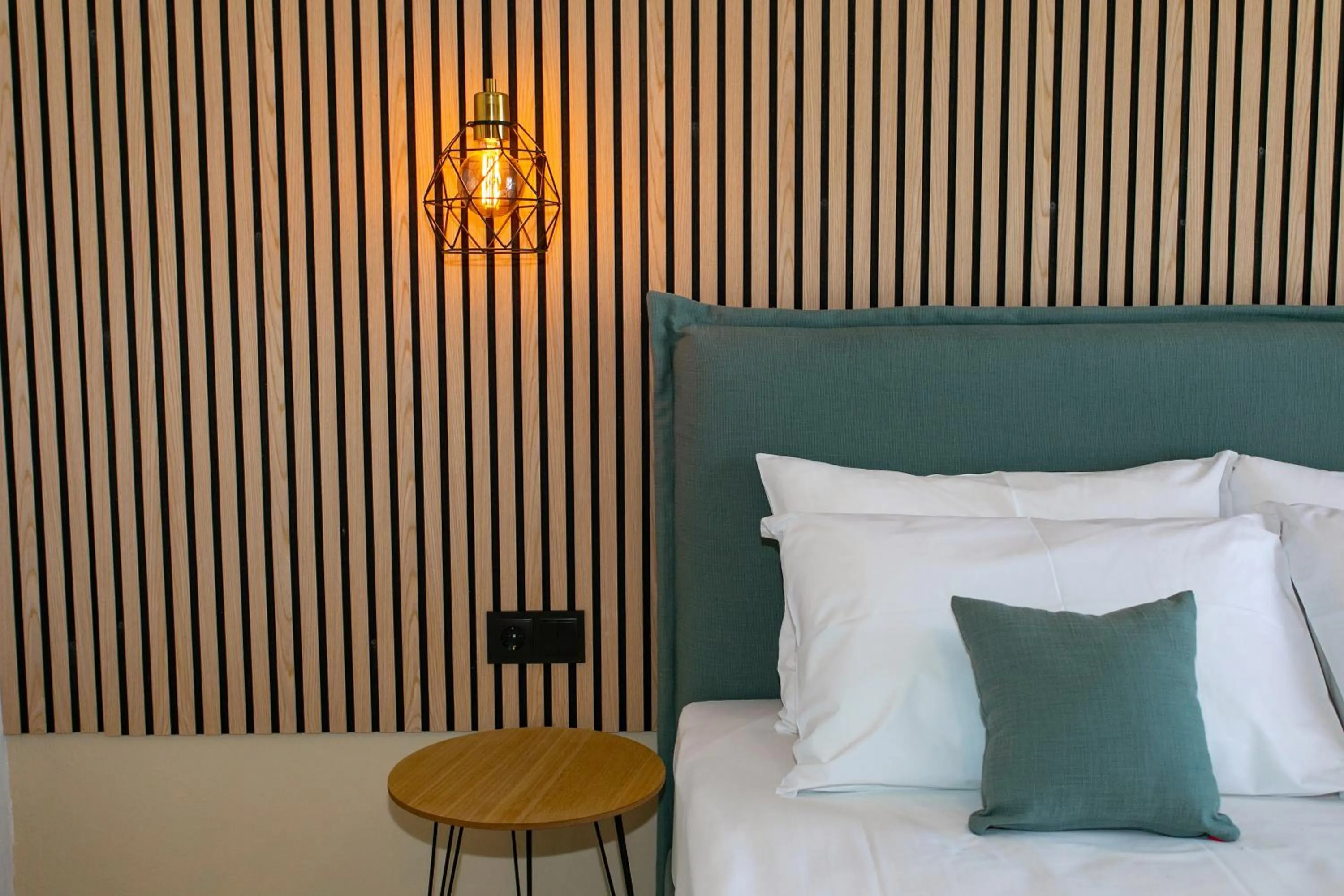 Bed in Hotel Agios Thomas