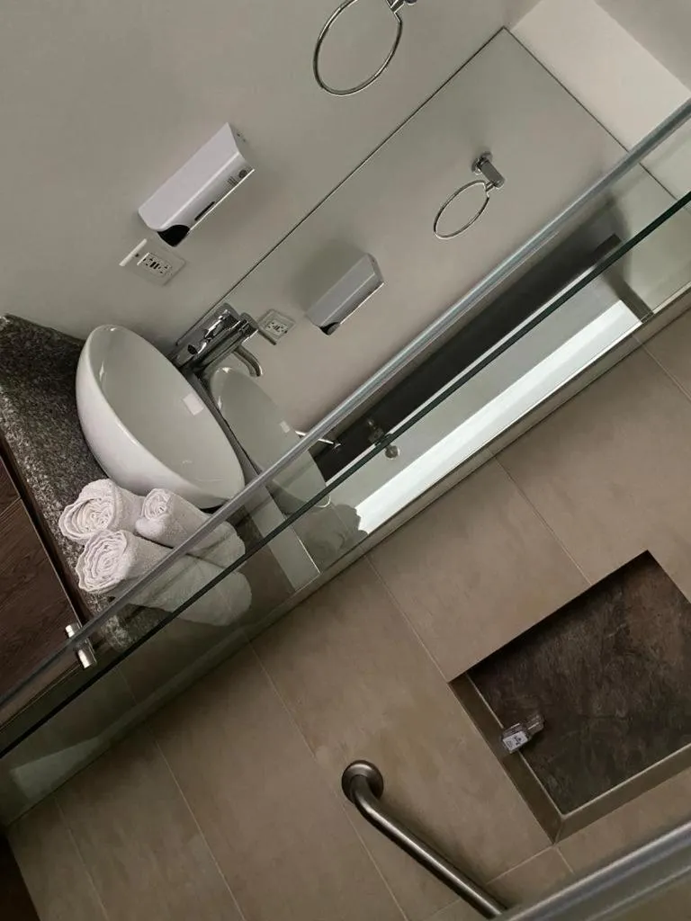 Bathroom in Spacio30