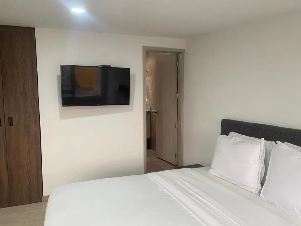 Photo of the whole room, Bed in Spacio30