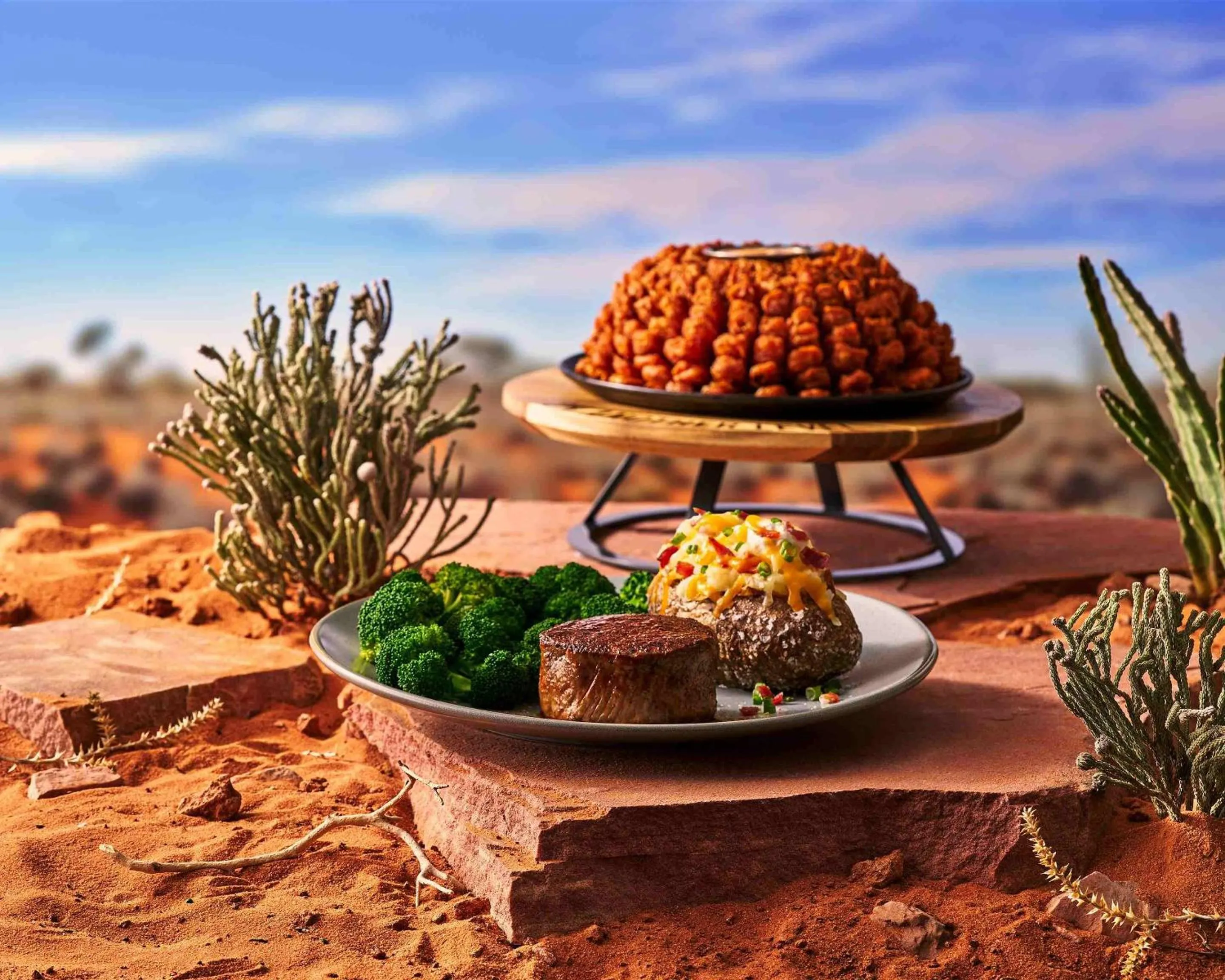 Restaurant/places to eat in MainStay Suites MSP Airport - Mall of America