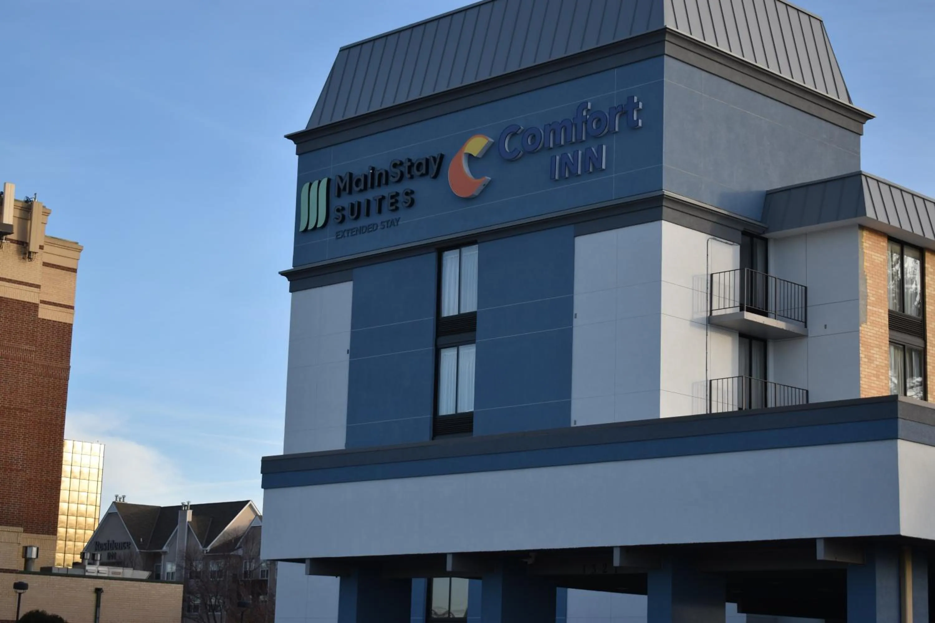 Property building in MainStay Suites MSP Airport - Mall of America