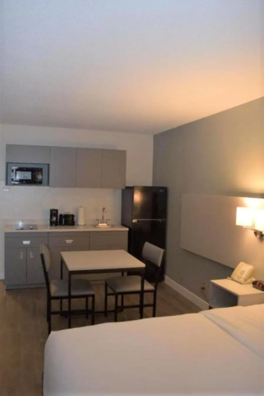 Bed in MainStay Suites MSP Airport - Mall of America